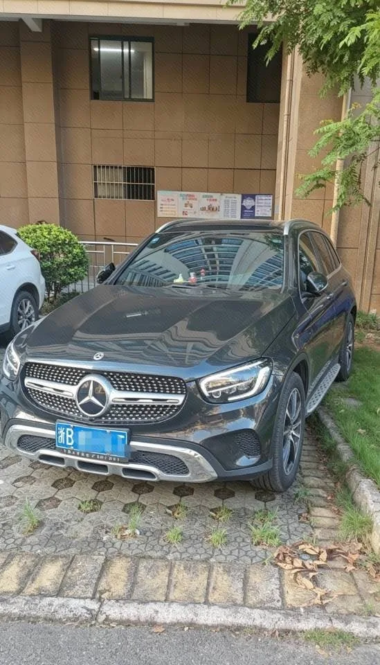 2021 Mercedes-Benz GLC 260 L 4MATIC Dynamic