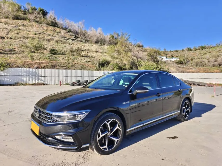 2022 Volkswagen Passat 380TSI DSG Basic Model