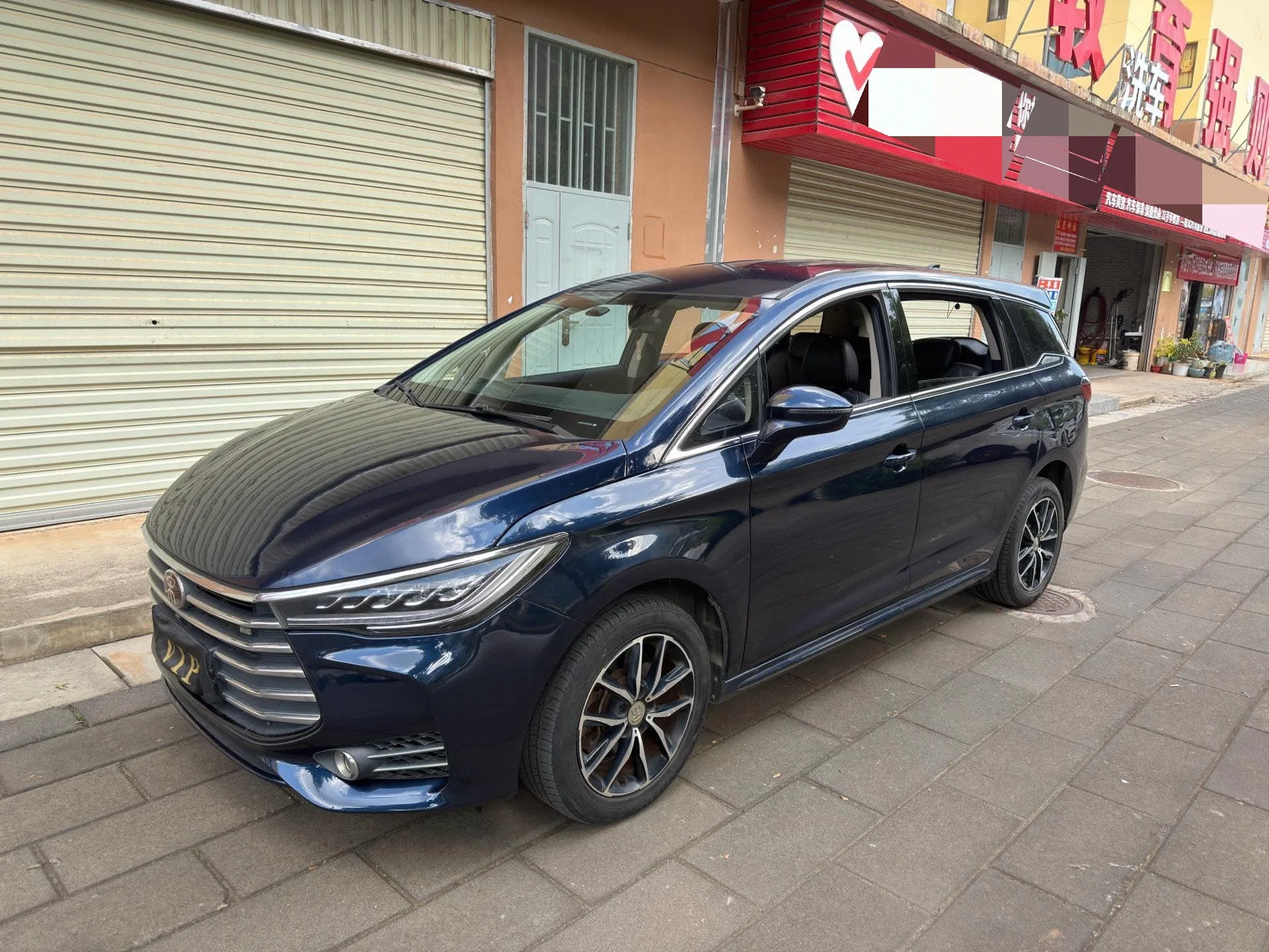 BYD 2017 Song MAX 1.5TI Smart Connect Luxury 7-Seater Manual Transmission