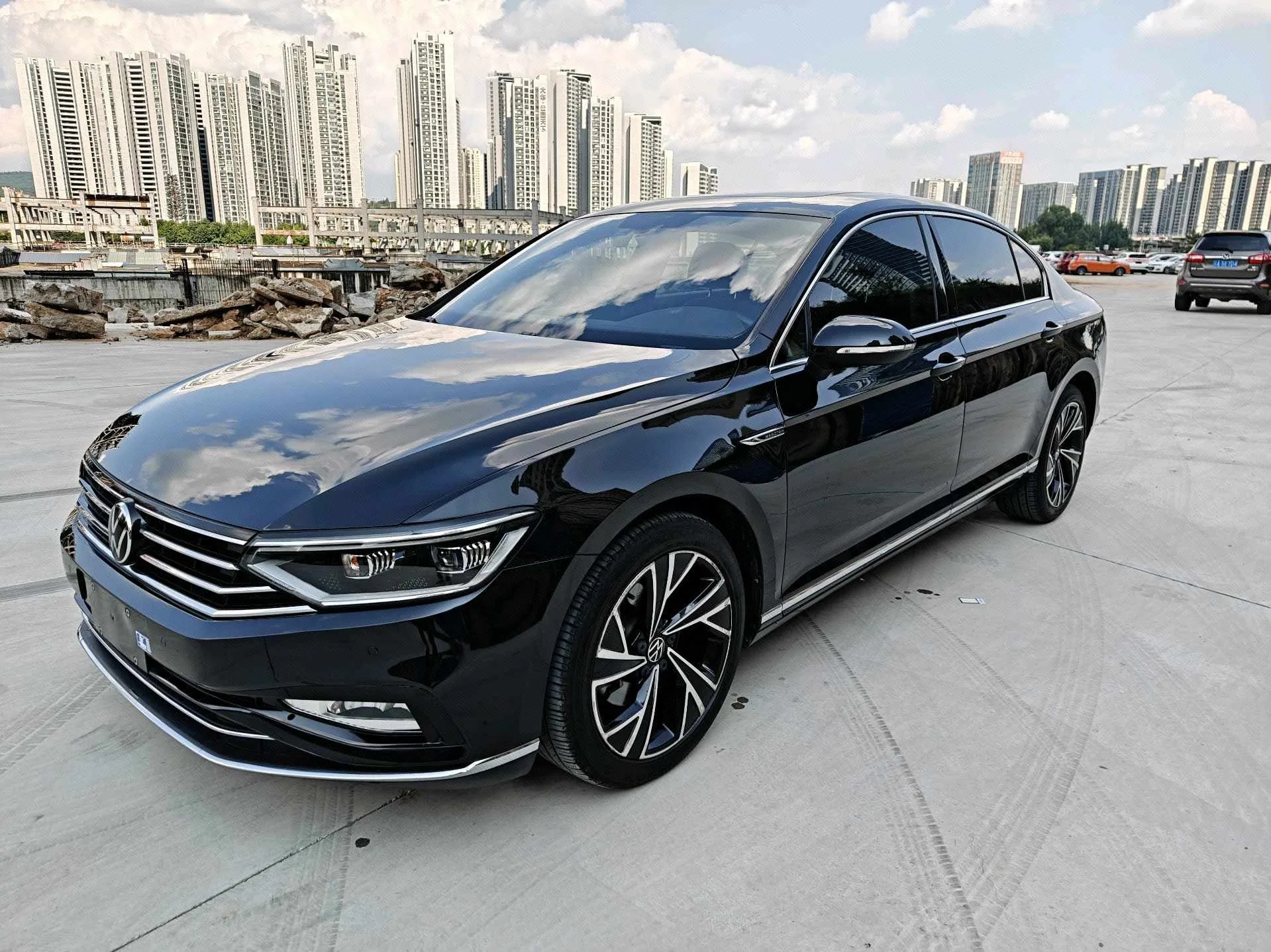 2020 Volkswagen Passat 330TSI DSG Premium