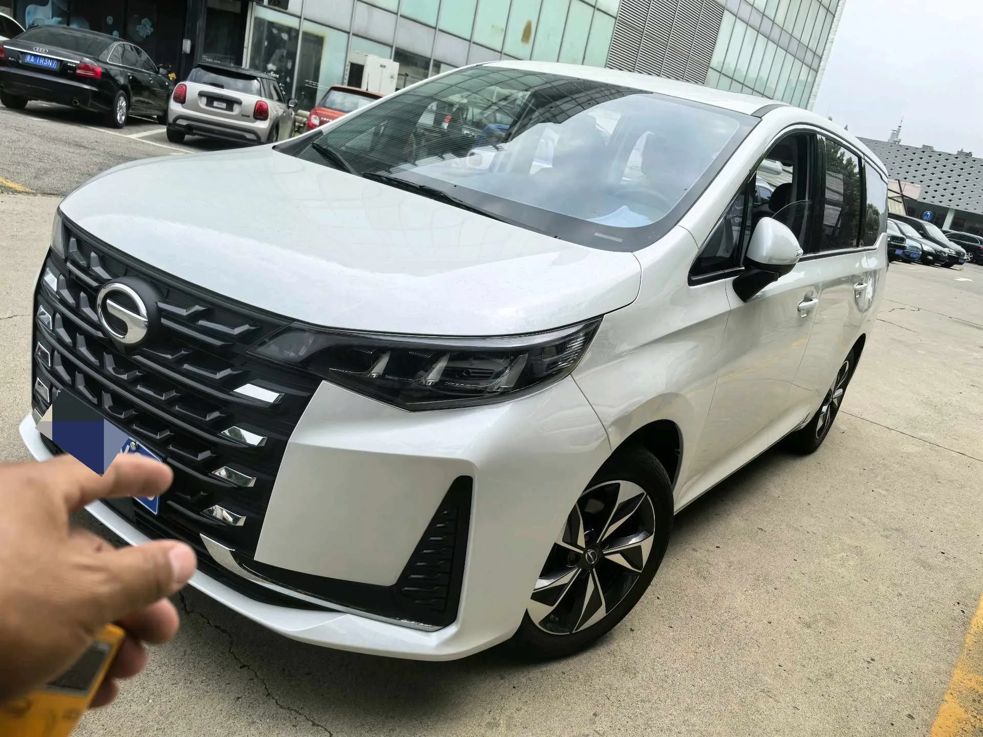 Trumpchi 2023 M6 PRO 1.5T 270T Luxury Edition Automatic
