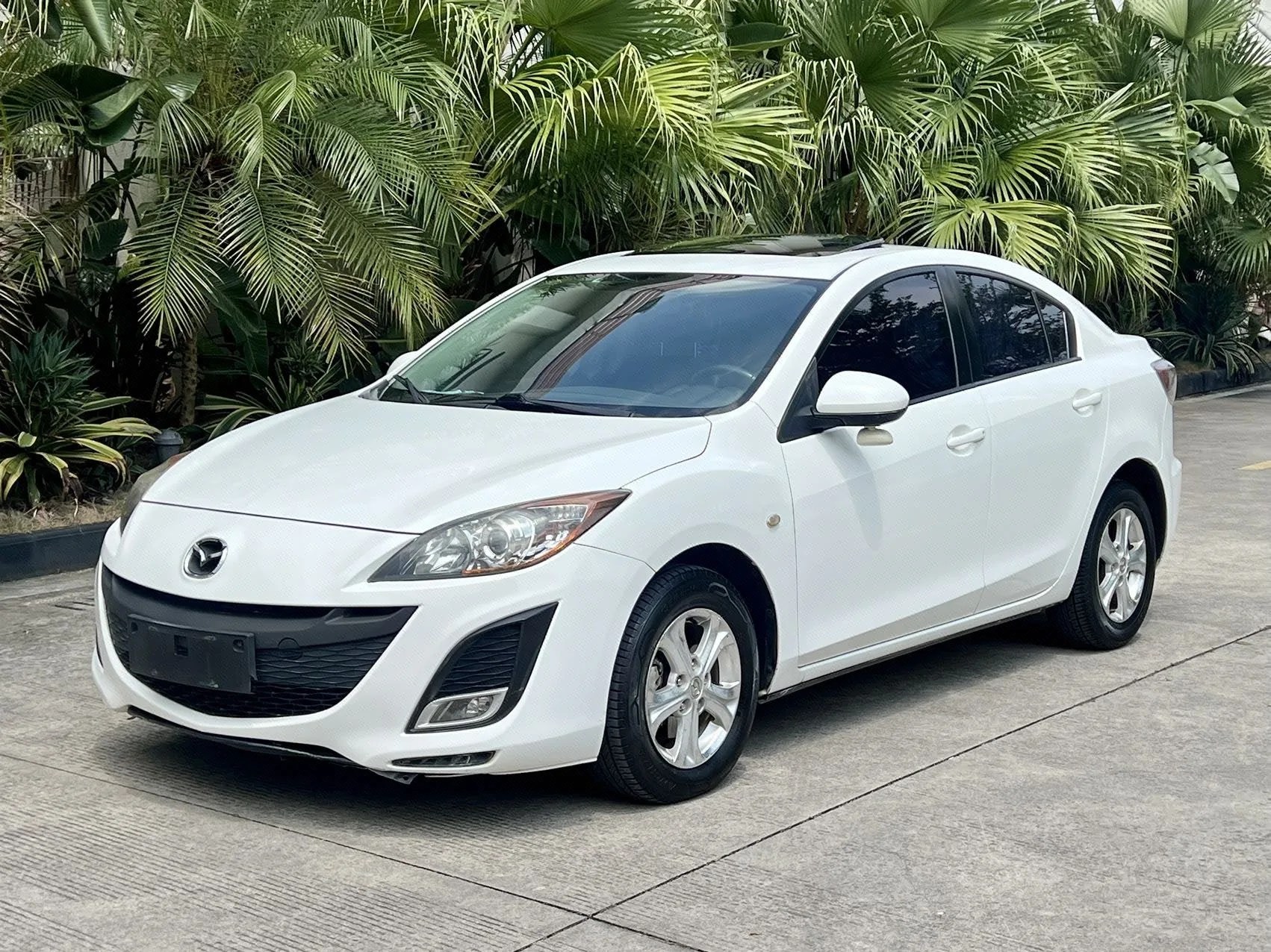 2013 Mazda3 Star Edition, Sedan, 1.6L, Automatic Elite