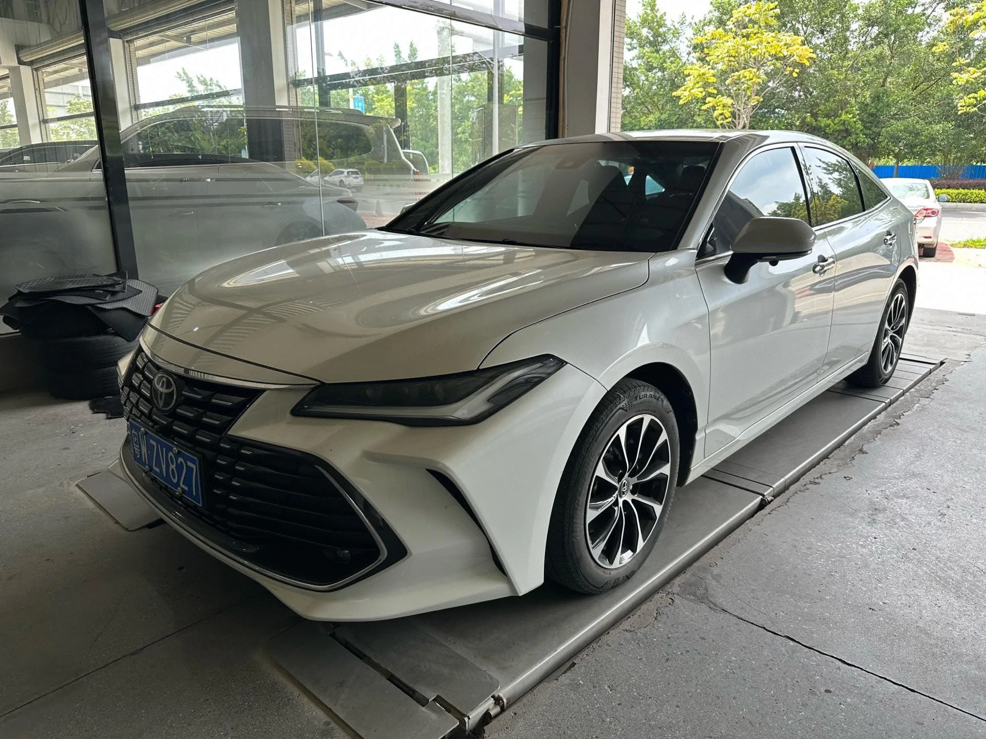 2022 Toyota Avalon 2.0L Luxury Edition