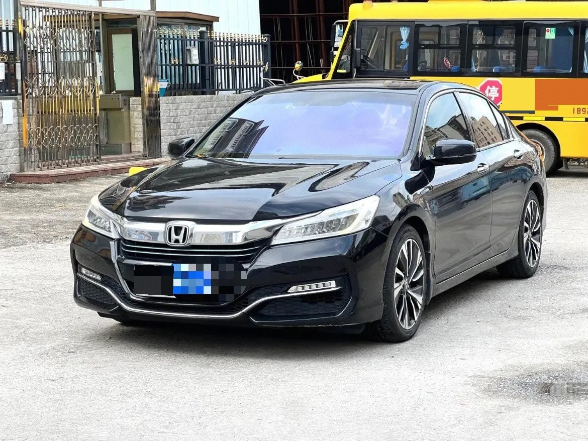 2016 Honda Accord Hybrid 2.0L Sharp Edition