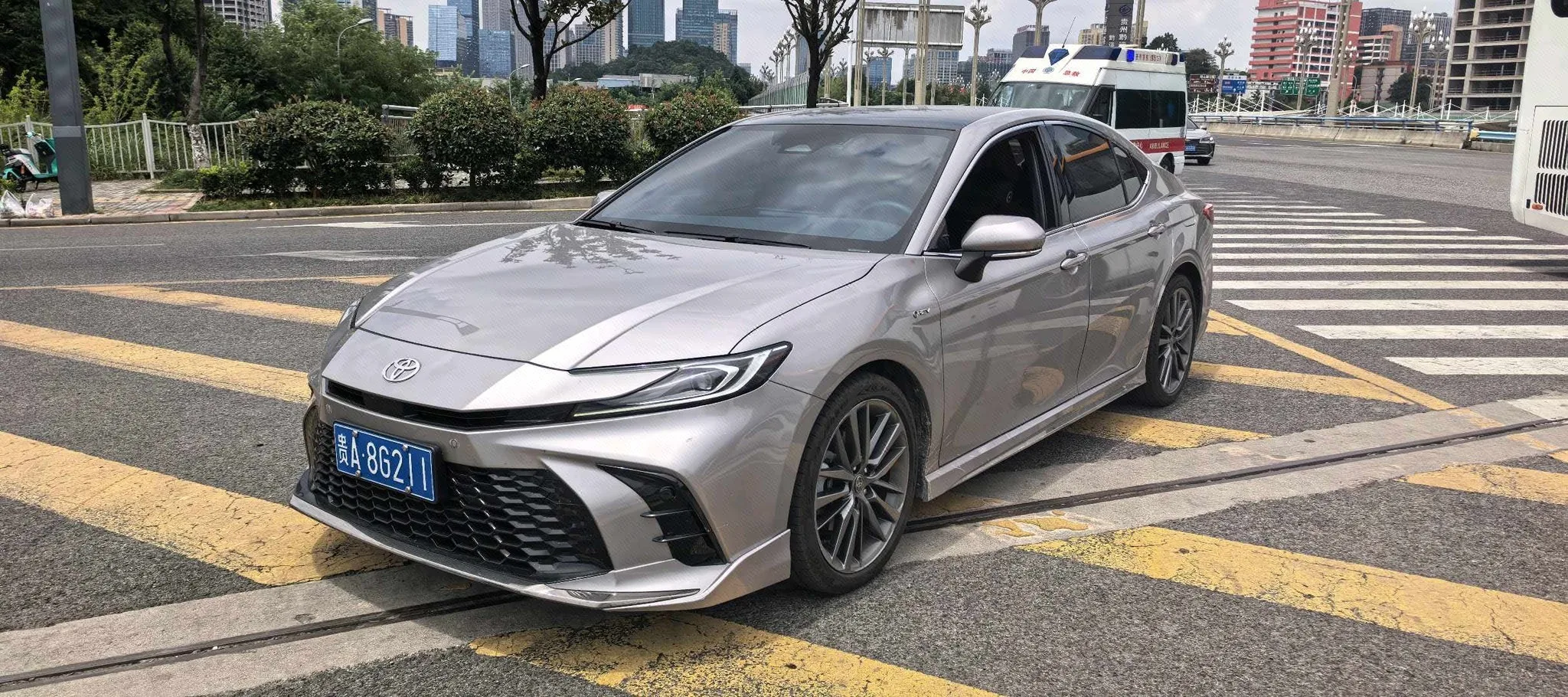 2024 Toyota Camry Hybrid 2.0HXS CVT Sport PLUS Edition, Automatic Transmission