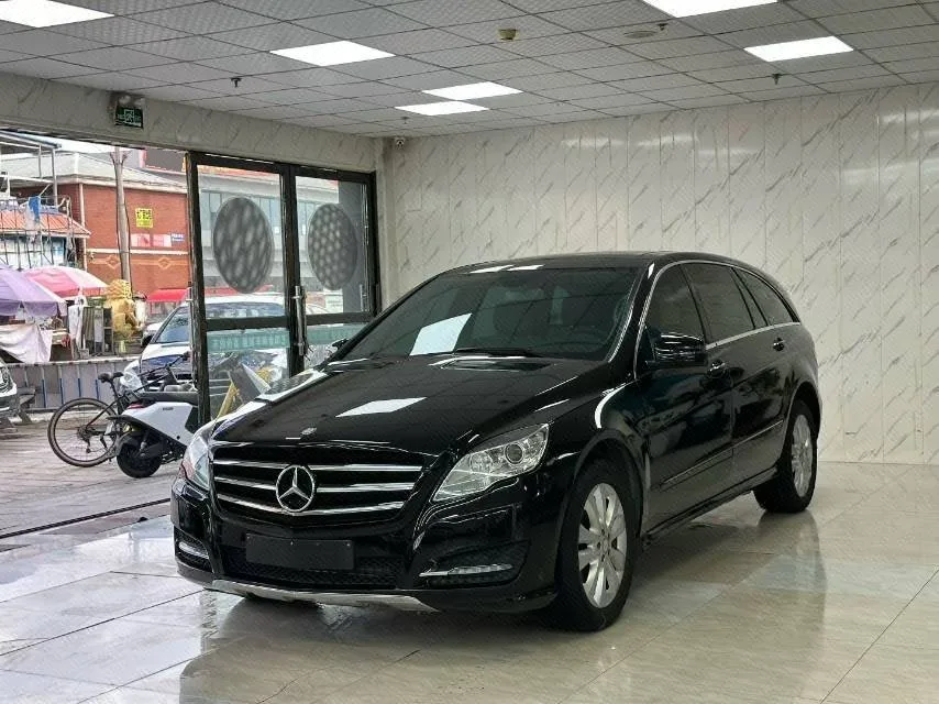 2014 Mercedes-Benz R-Class R 400 4MATIC Luxury