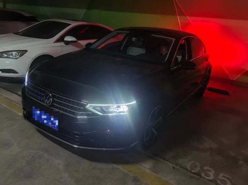 Volkswagen 2025 Magotan 2.0TSI 330TSI "Zhongxiang" Luxury Edition (Facelift) Automatic Transmission