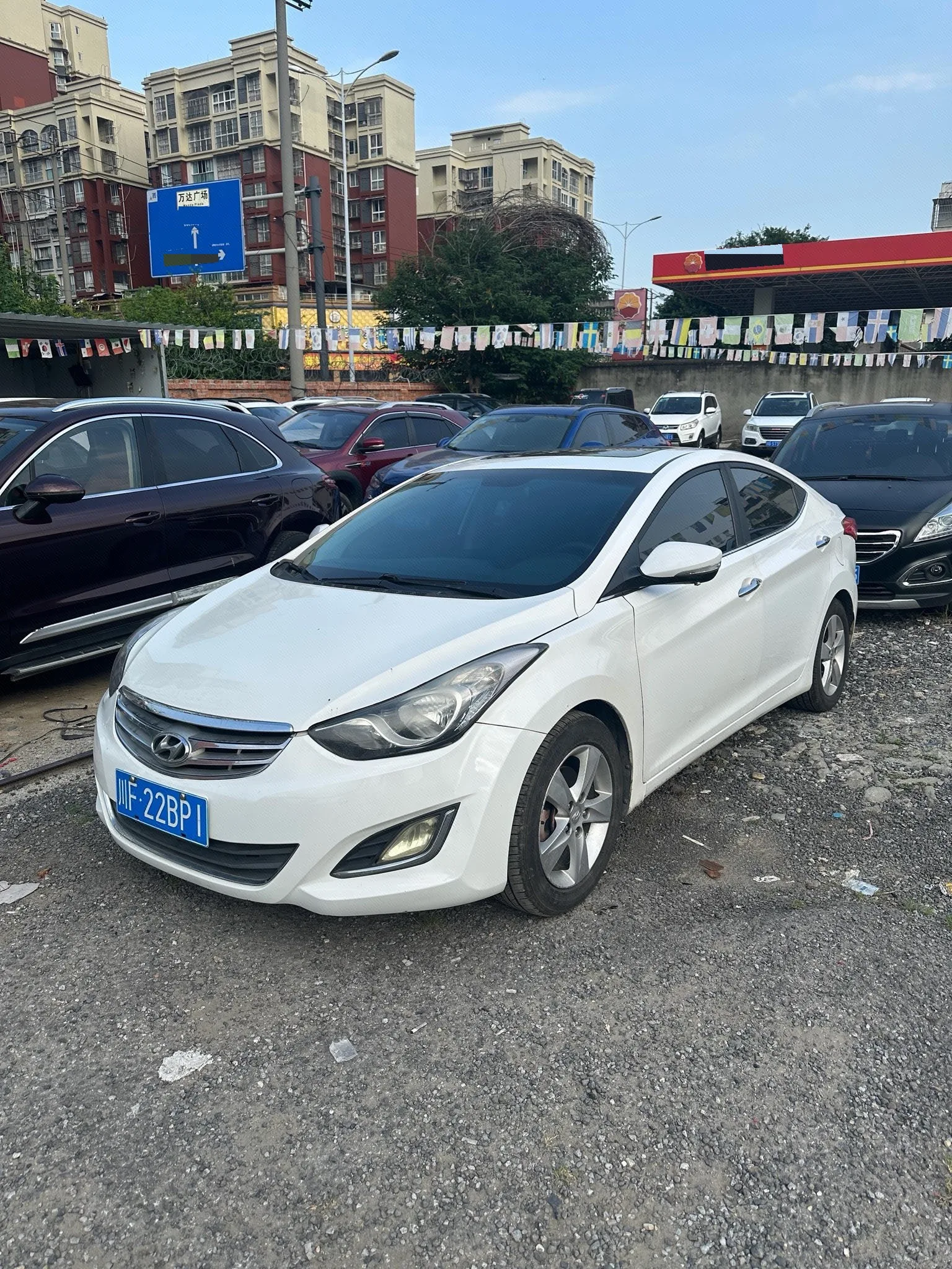 Hyundai Elantra 2012 1.6L Automatic Leading Edition