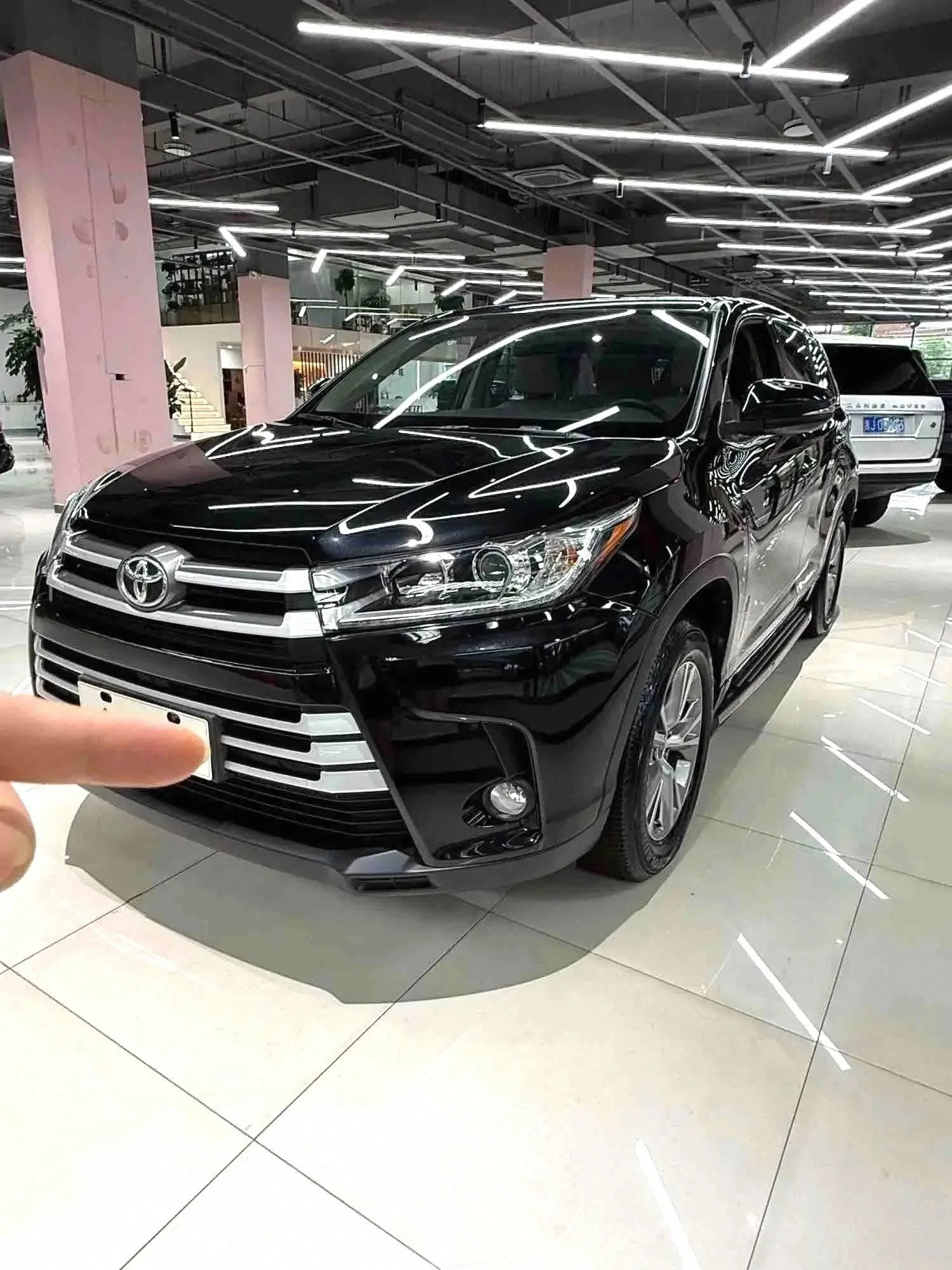 2018 Toyota Highlander 2.0T Front-Wheel Drive Elite Edition, 7-Seater, National V Emission Standard
