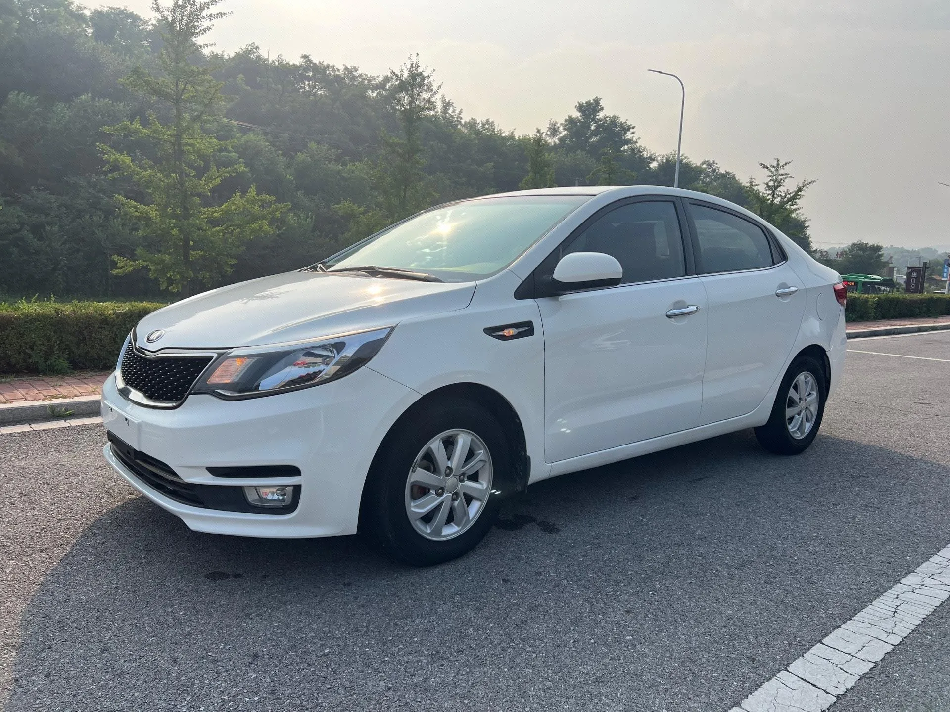 Kia K2 2015 Sedan 1.4L AT TOP