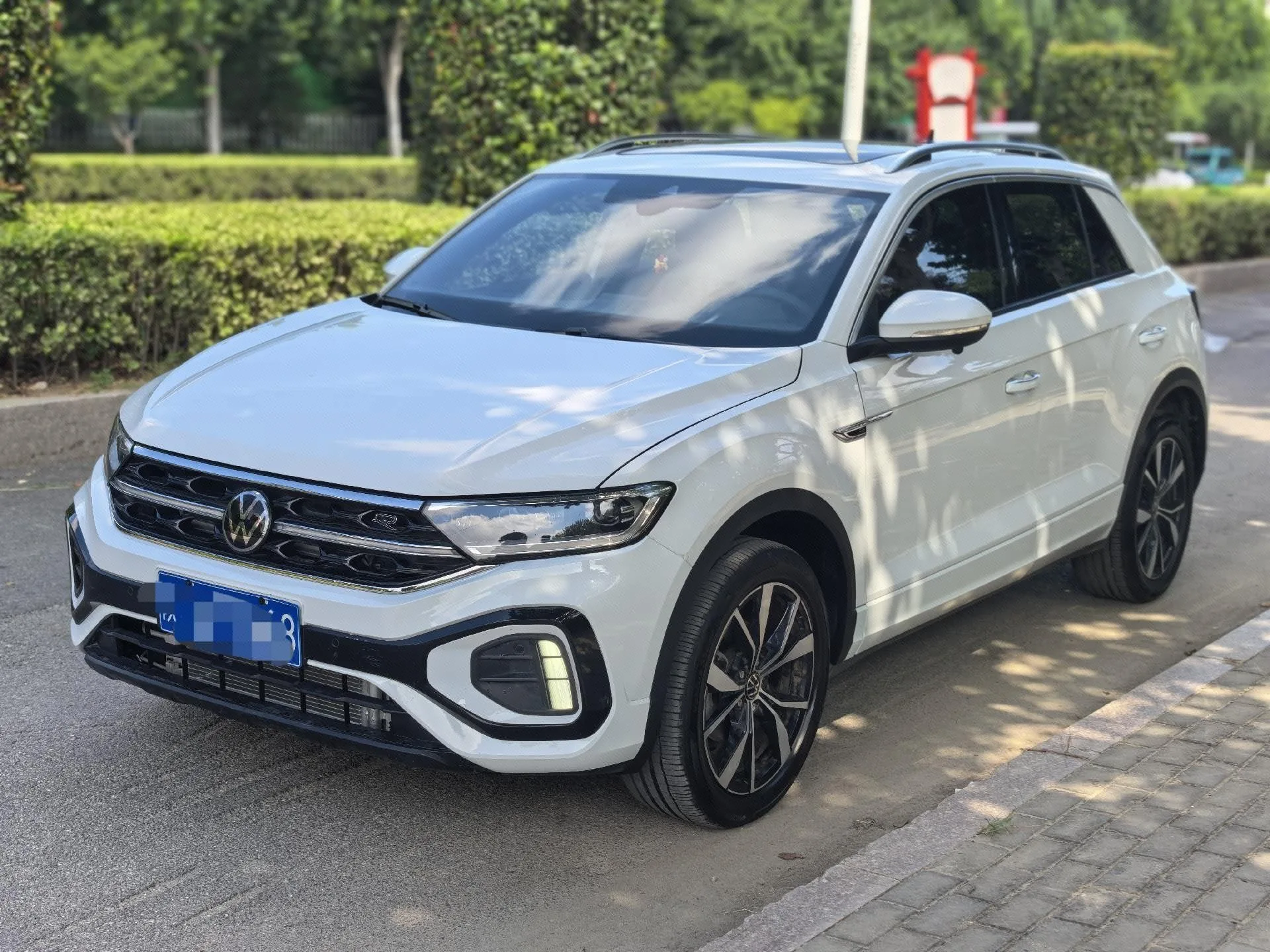 Volkswagen 2024 T-Roc 1.5TSI 300TSI 2WD Chenguang Edition Automatic