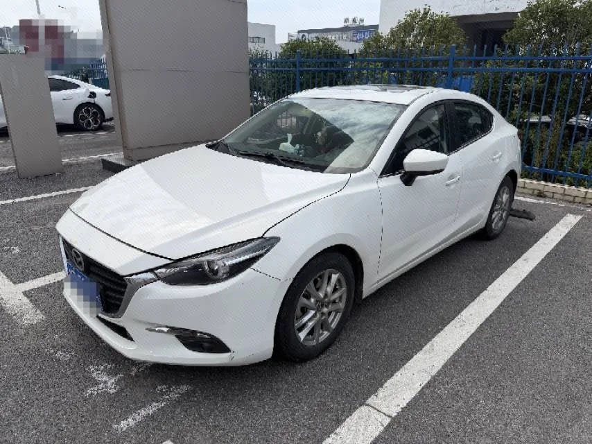 Mazda3 Axela 2017 Sedan 1.5L Automatic Luxury (China VI Emission Standard)