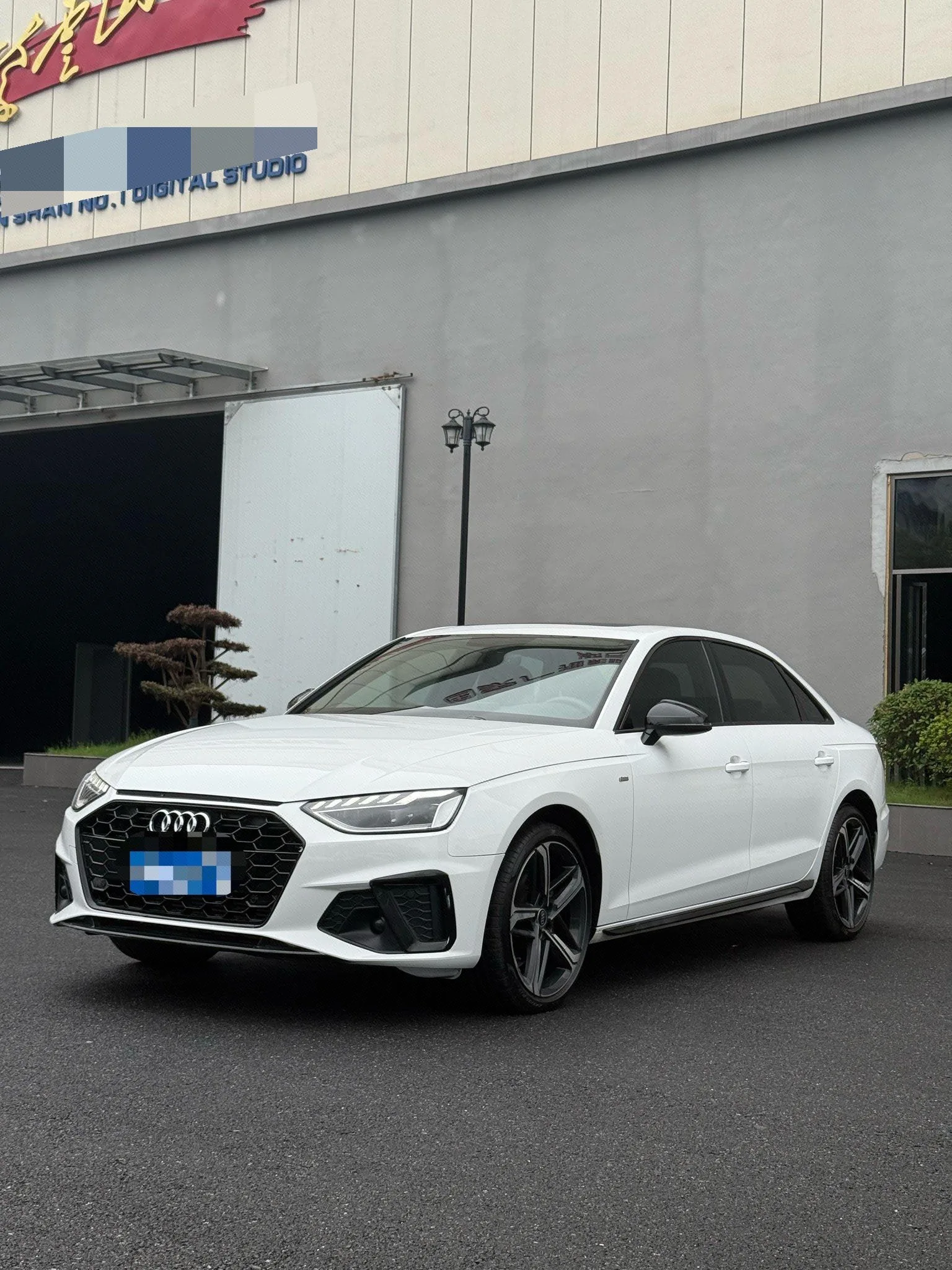 Audi 2024 A4L 2.0TFSI 40TFSI Luxury Dynamic Automatic