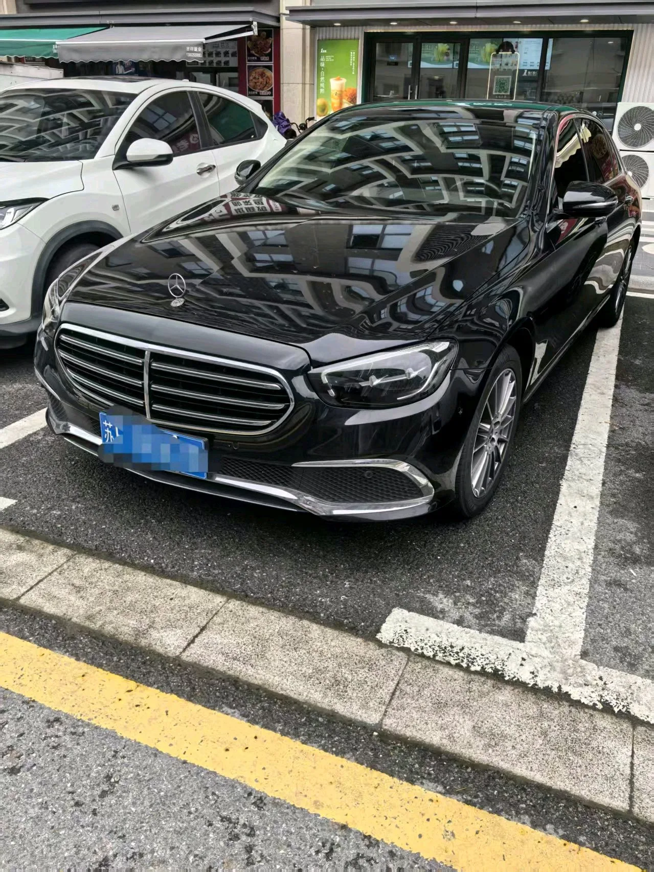 Mercedes-Benz E-Class 2022 Facelift E 260 L