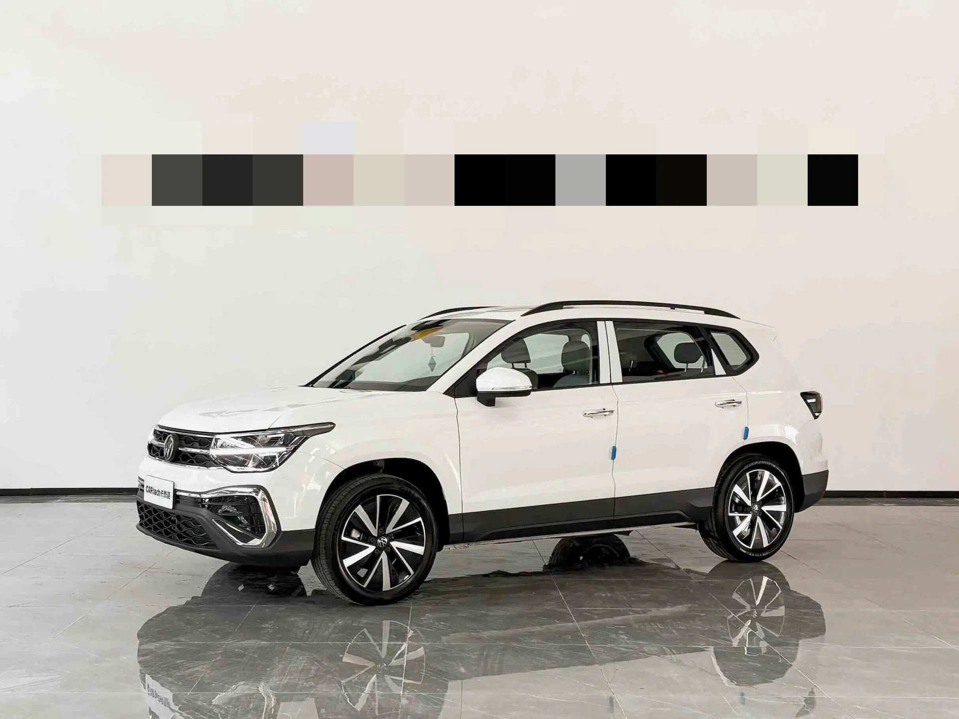 Volkswagen 2025 Touareg 1.5TSI 300TSI Front-Wheel Drive "Bright Moon" Edition, Automatic Transmission