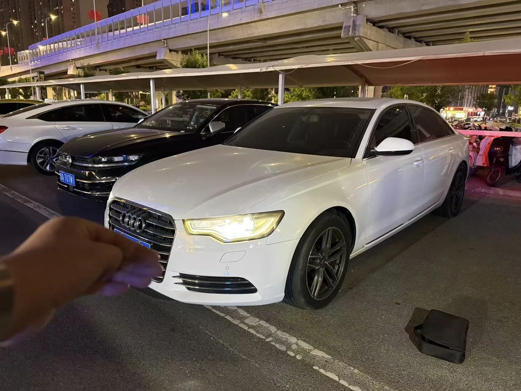 Audi A6L 2014 30 FSI Technology Edition