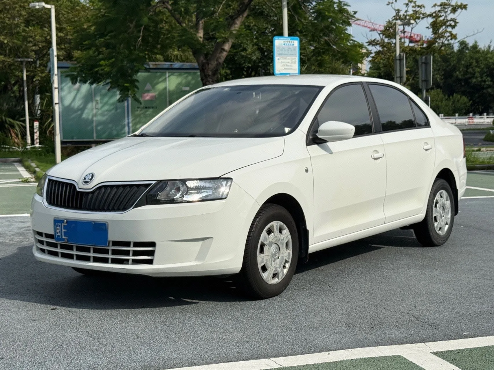 Rapid 2015 1.6L Automatic Comfort Edition