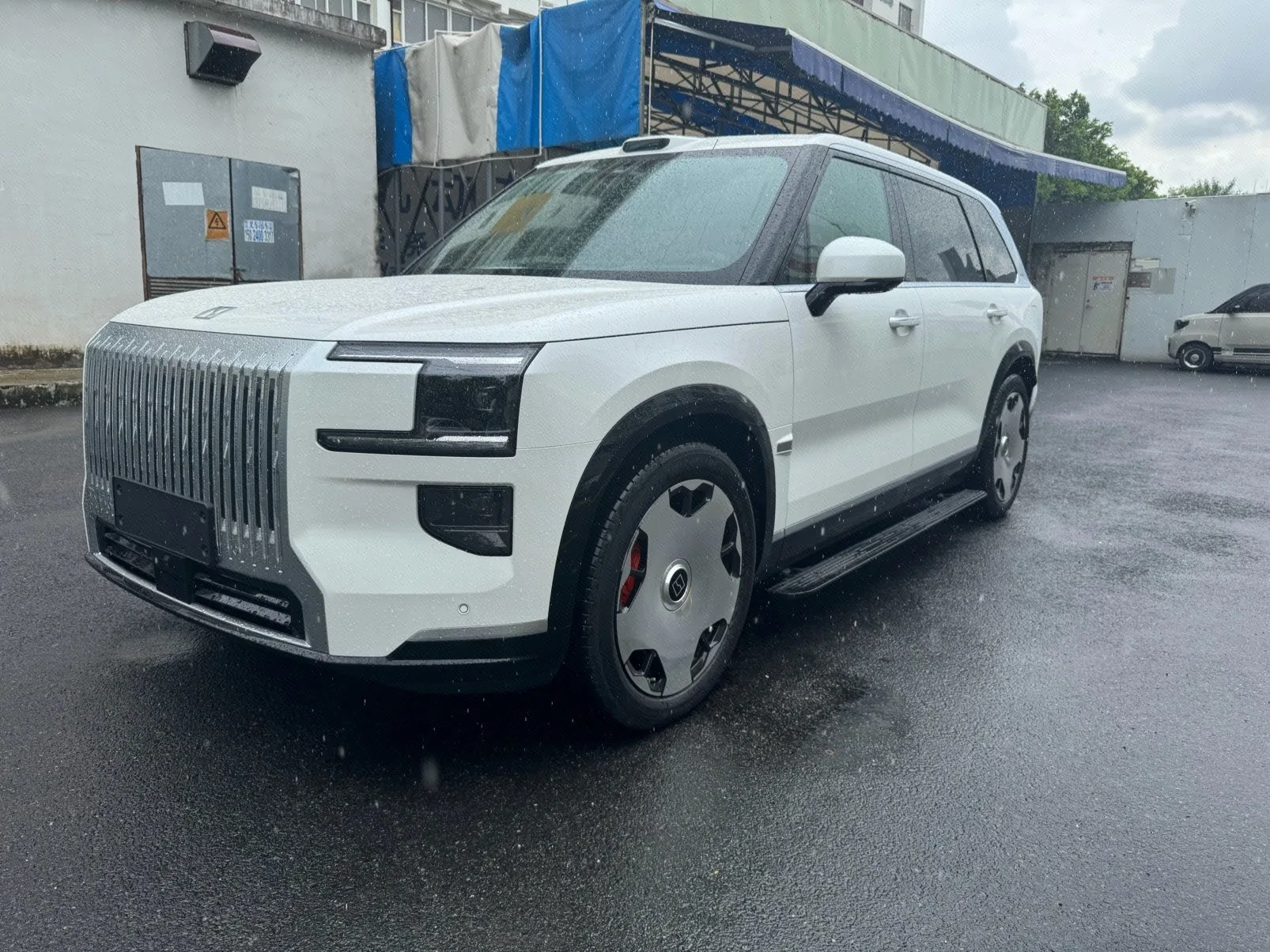 Jike 2025 Model Jike 9X 2.0T Ultra Edition 70kWh Automatic
