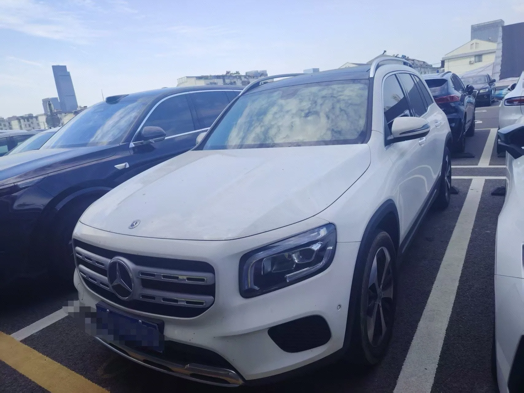Mercedes-Benz GLB 2021 Fashion Edition