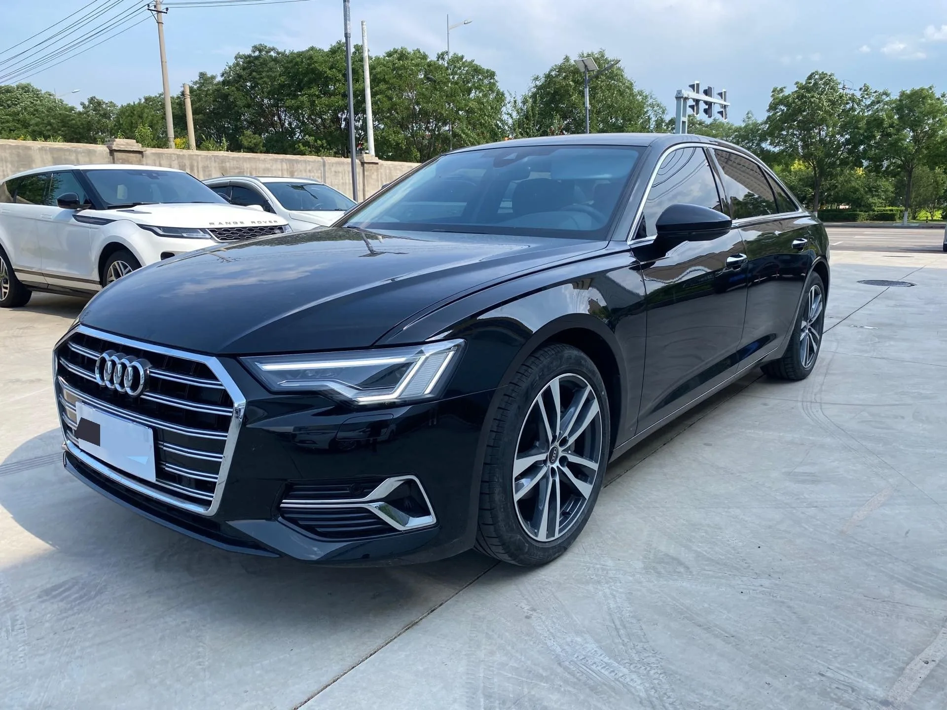 Audi A6L 2022 Facelift 40 TFSI Luxury Elegance