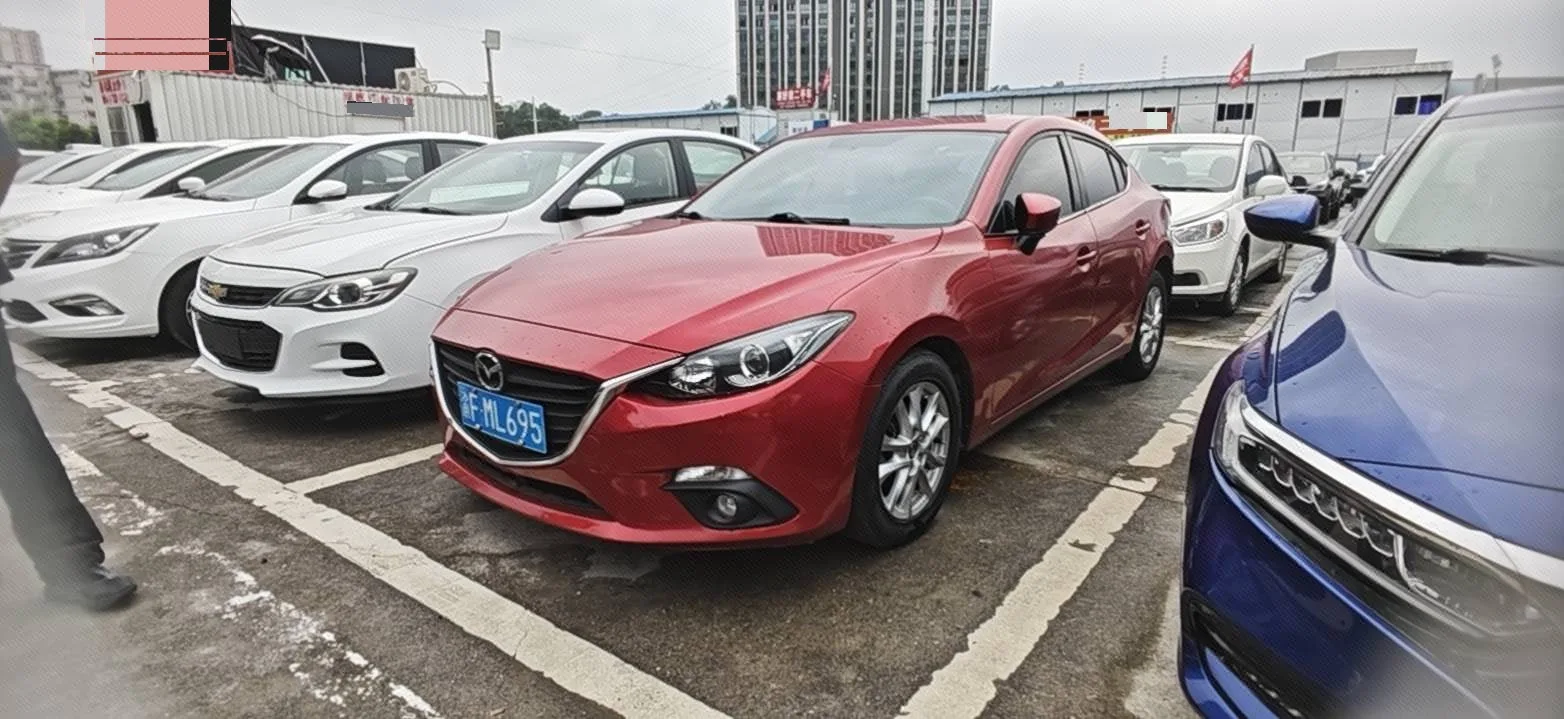 Mazda3 Axela 2016 Sedan 1.5L Automatic Luxury