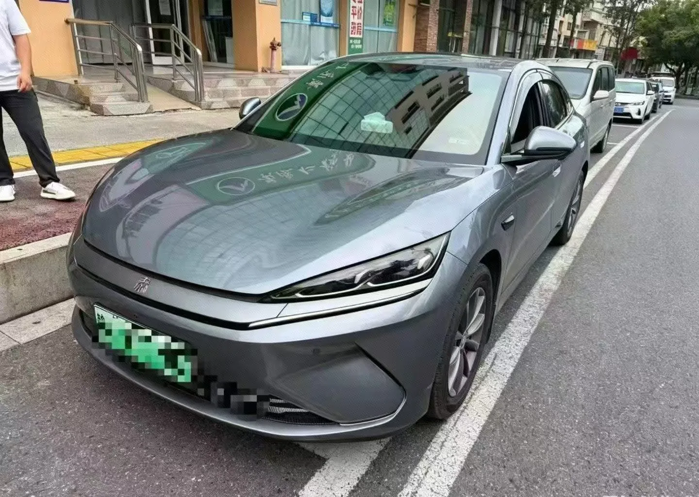 BYD 2025 Qin L EV 470KM Leading Edition Automatic