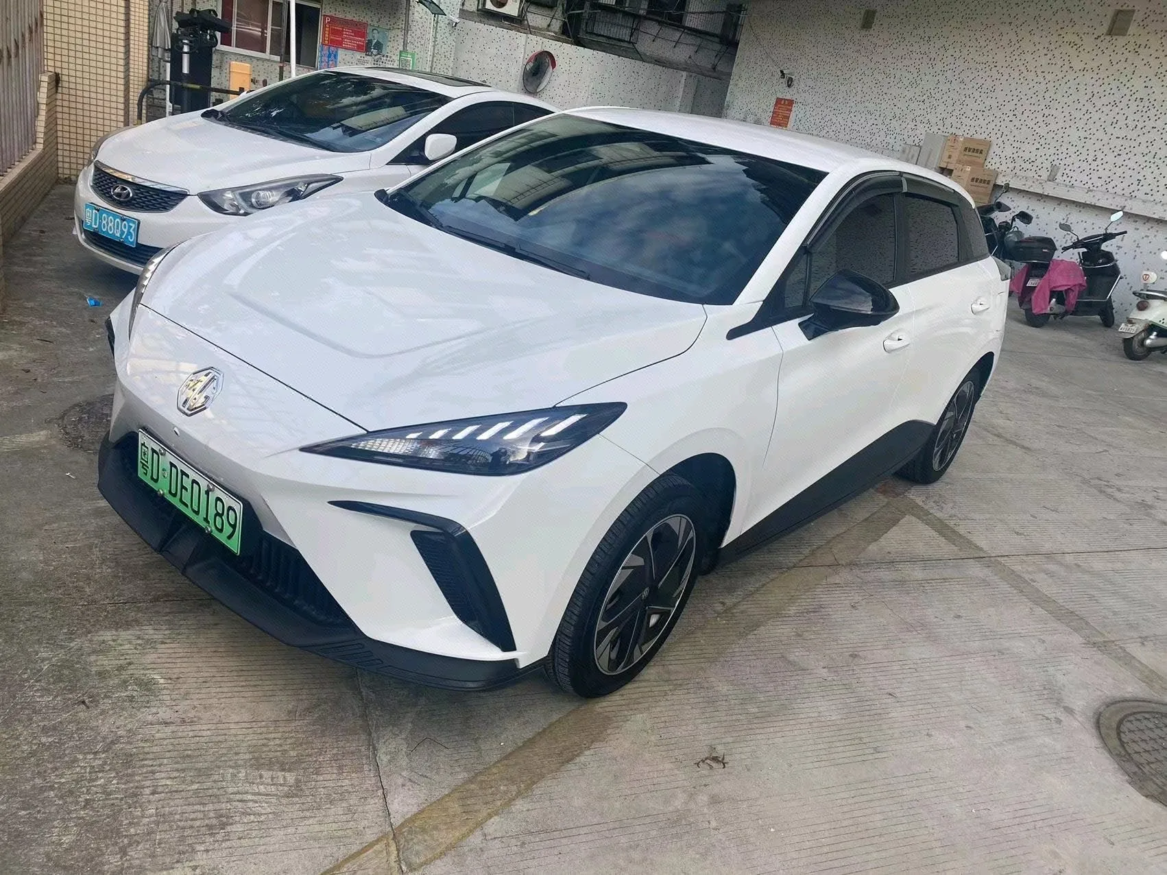 2022 MG MULAN 425km Luxury Edition