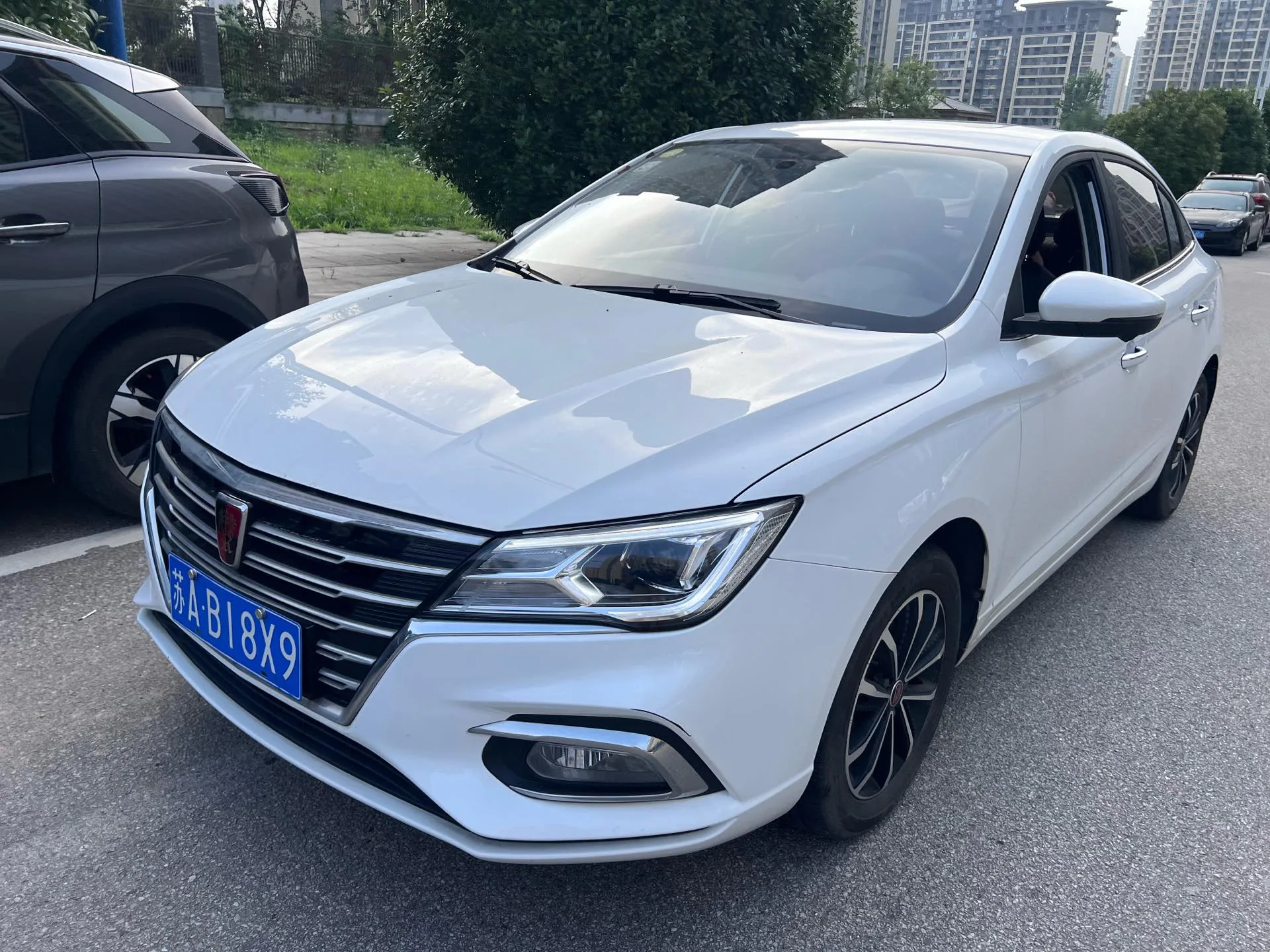 Roewe i5 2020 Model Year 1.5L Automatic 4G Connectivity Linghao Flagship Edition