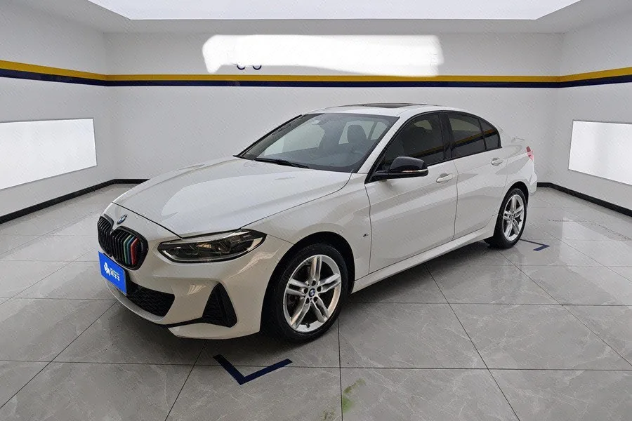 BMW 1 Series 2021 Facelift 120i M Sport Shadow Edition