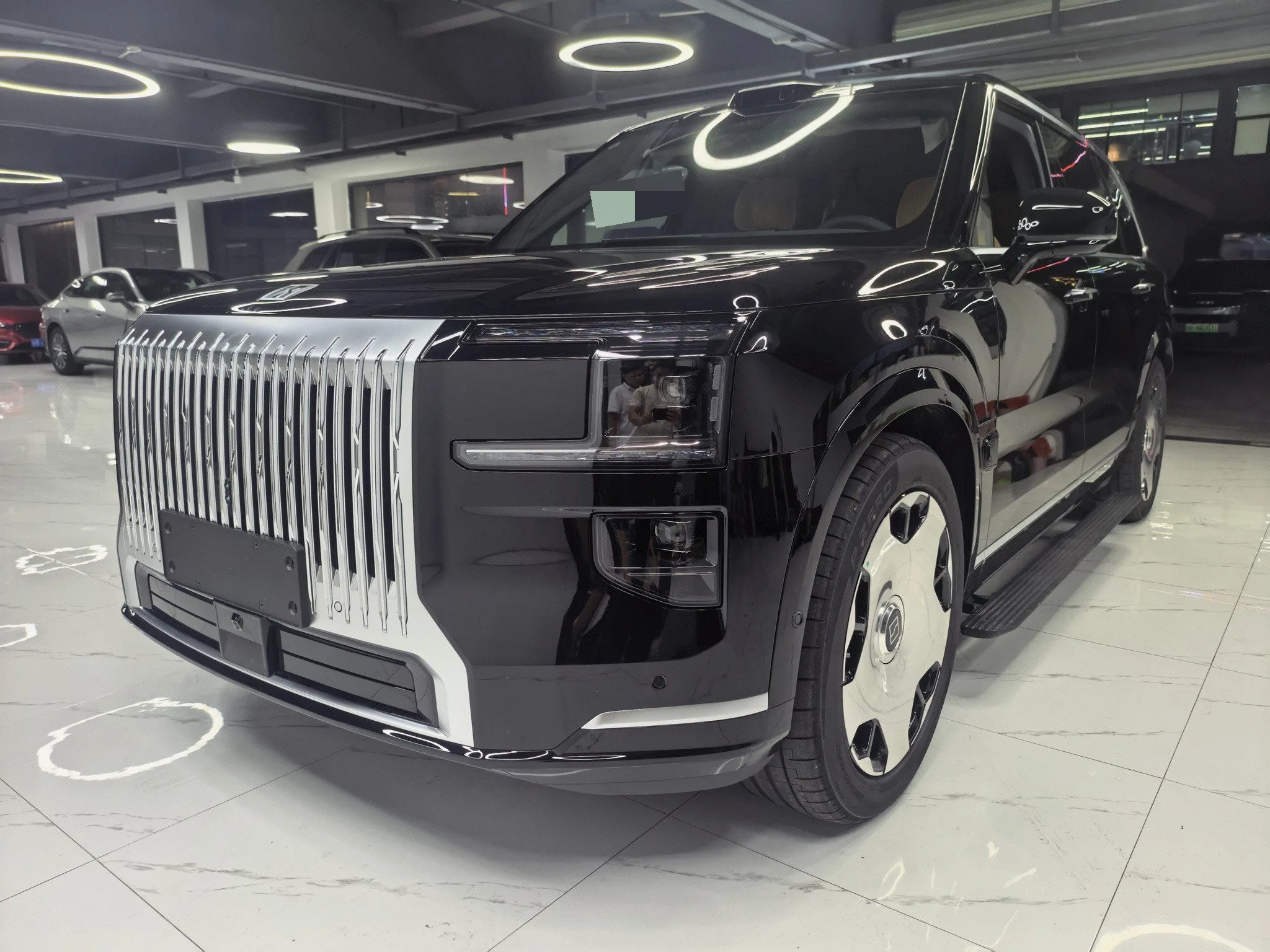 Jike 2025 Model Jike 9X 2.0T Hyper Edition 70kWh Automatic