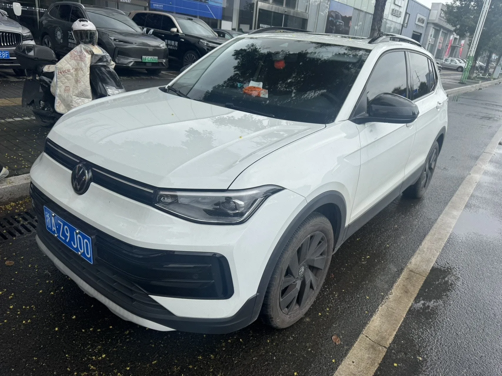Volkswagen 2025 Tharu New Elite 1.5TSI 300TSI Sharp Edition Automatic Transmission