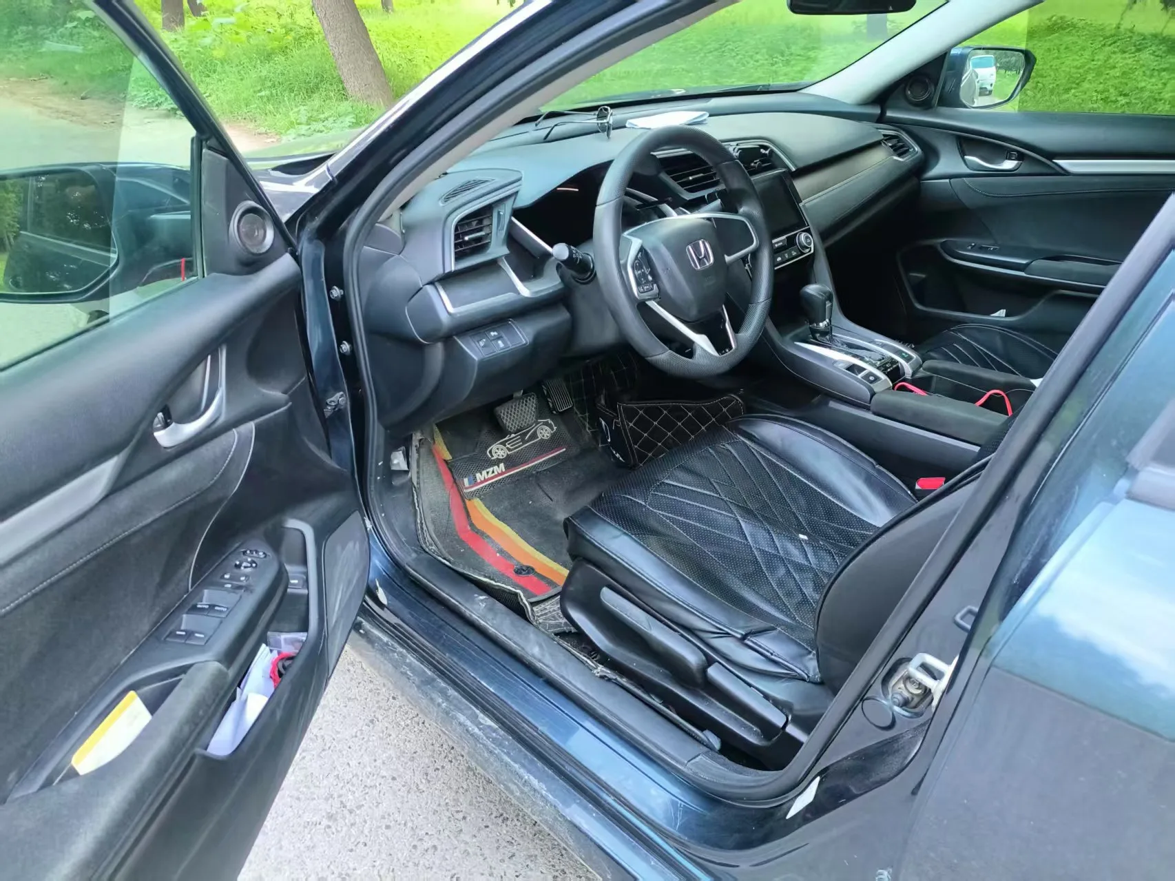 2016 Civic 220TURBO CVT Luxury Edition