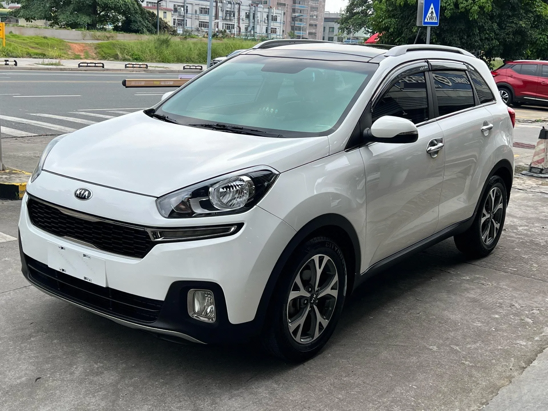 KX3 Sportage 2015 1.6L Automatic 2WD DLX