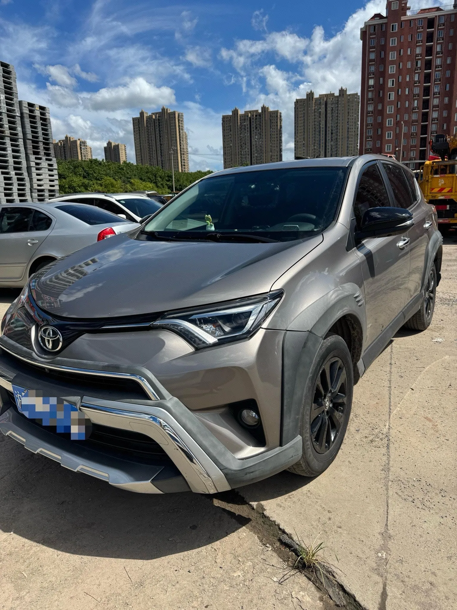 2019 RAV4 2.0L CVT Front-Wheel Drive Style X Limited Edition, National V Emission Standard