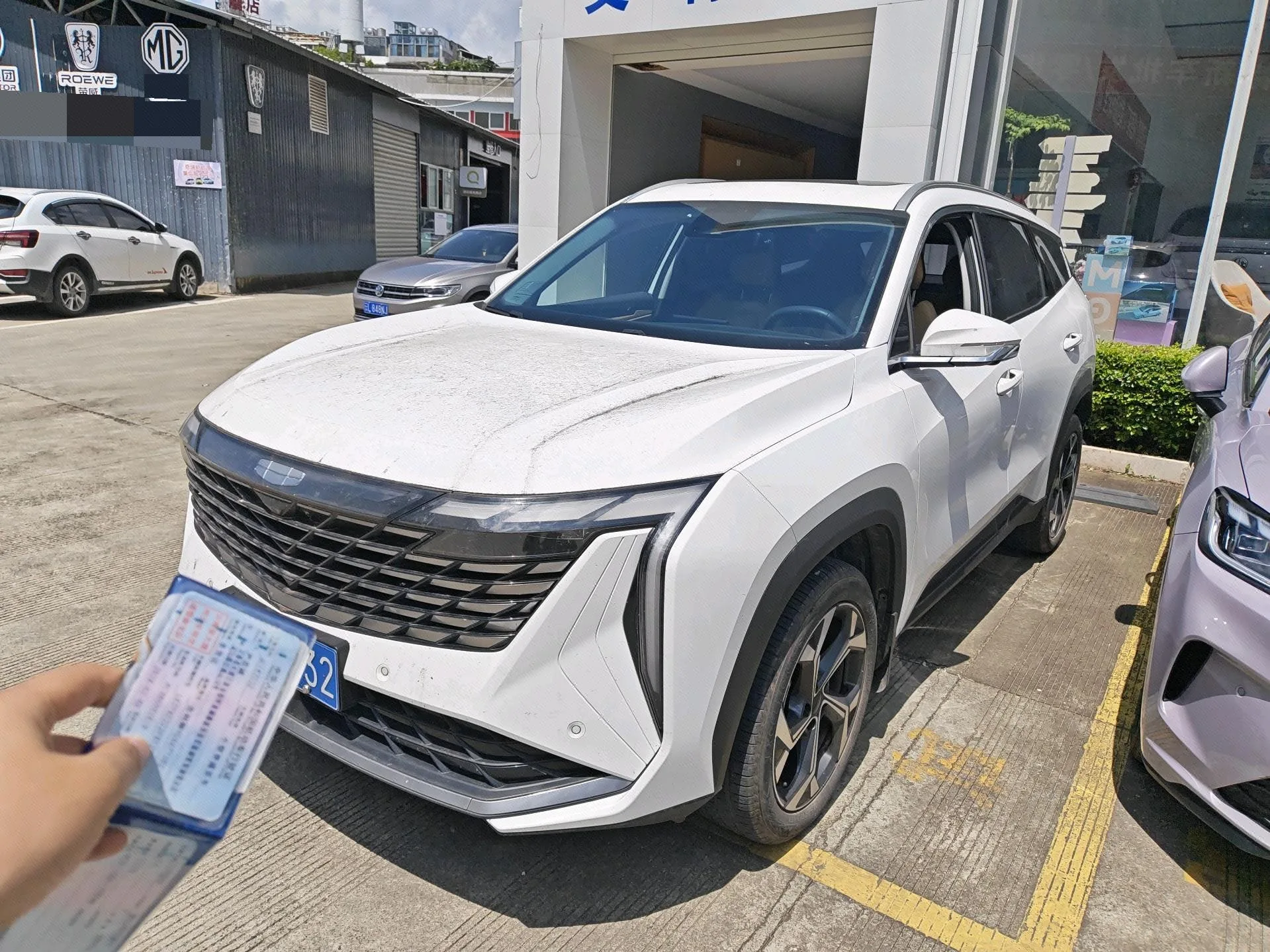 Geely Boyue L 2023 1.5TD DCT Premium Edition