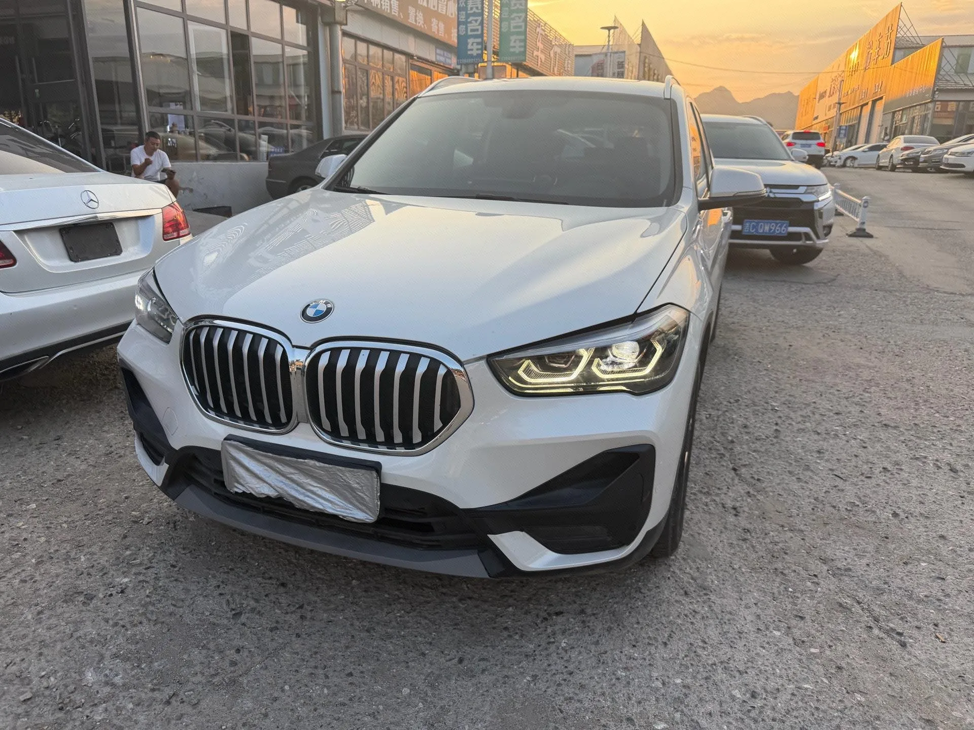 BMW X1 2022 sDrive25Li Leading Edition