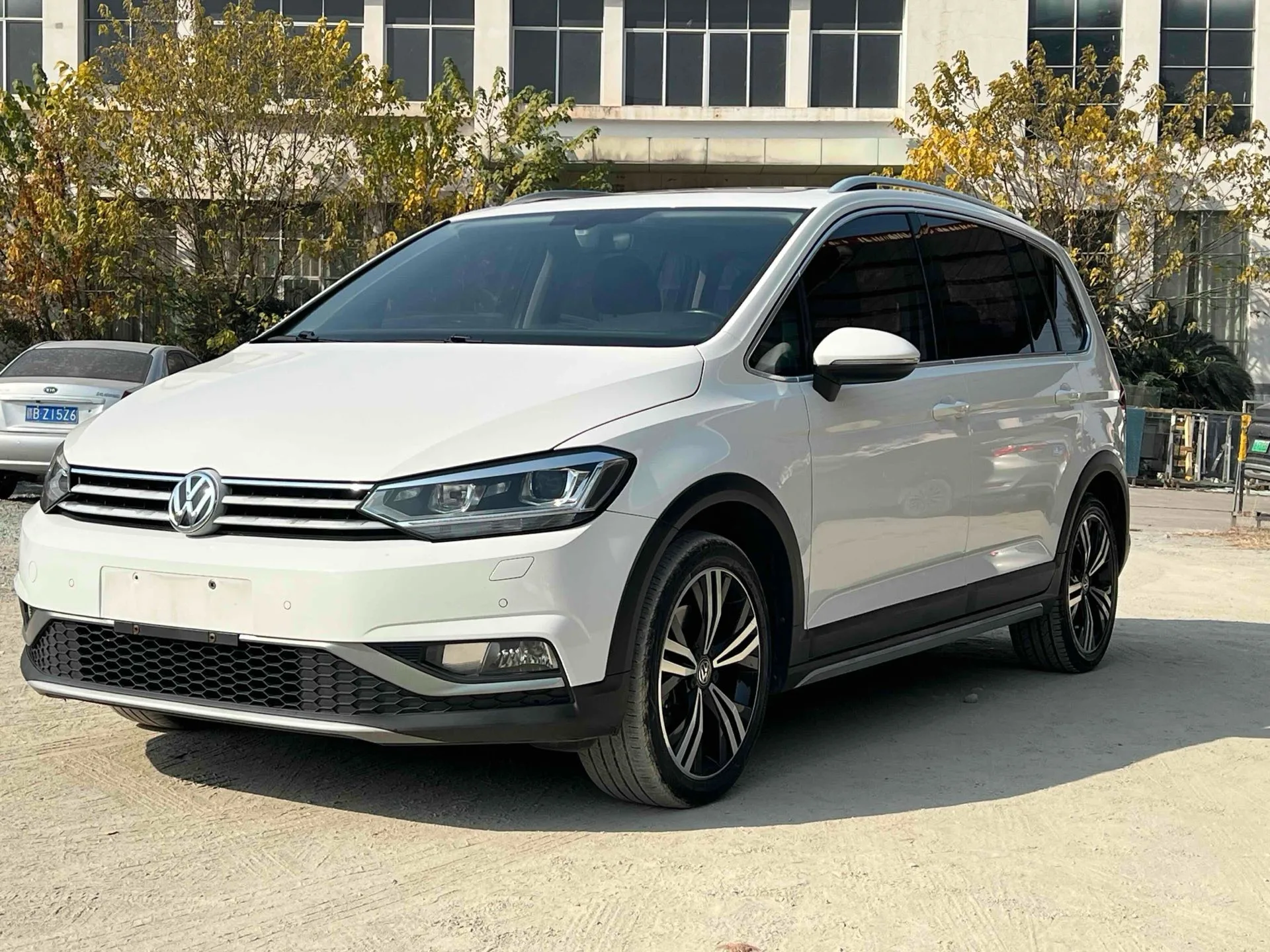 2021 Volkswagen Touran L 280TSI DSG Explorer Edition 7-Seater