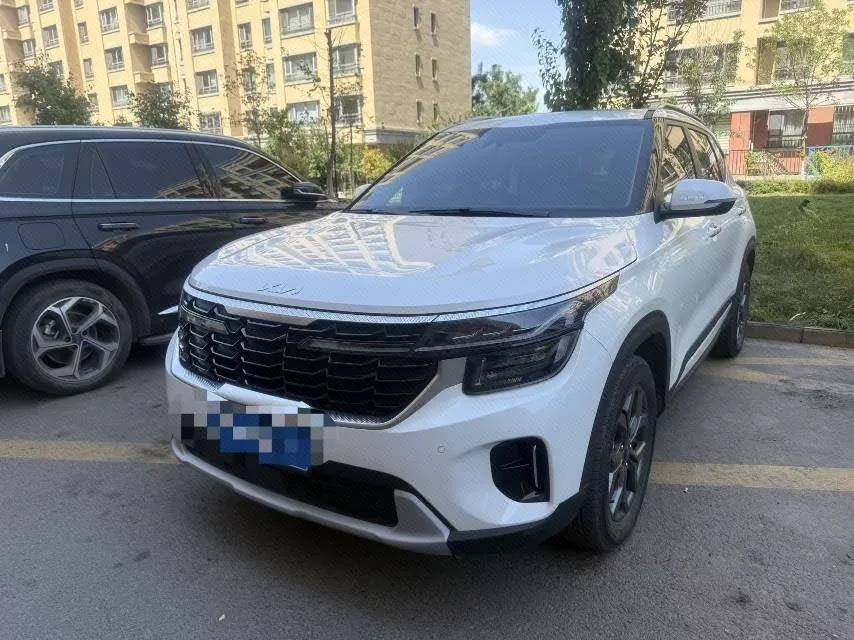 Kia 2026 Citroën CVT 1.5 Luxury Automatic