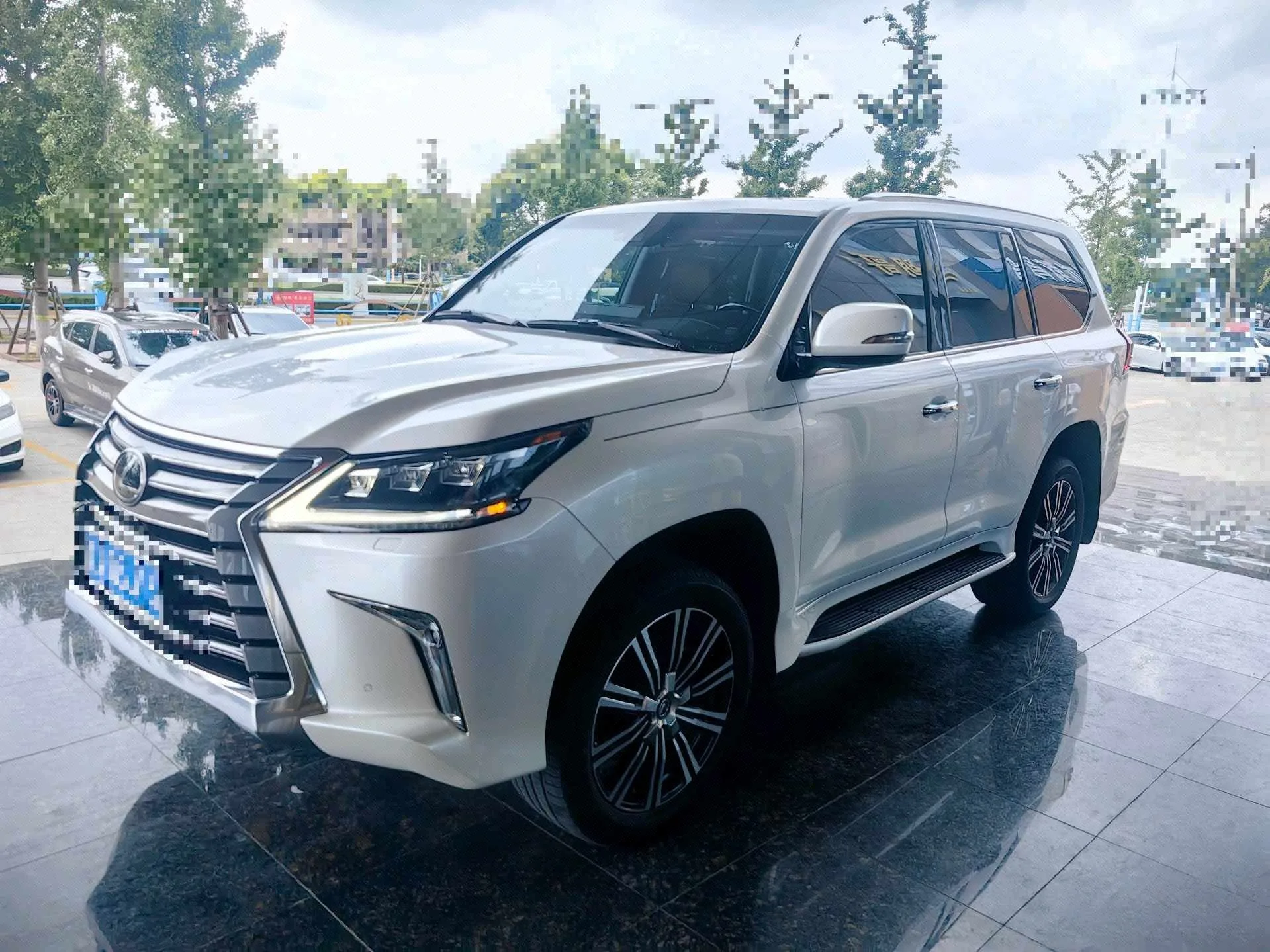 Lexus LX 2019 570 Pinnacle Edition