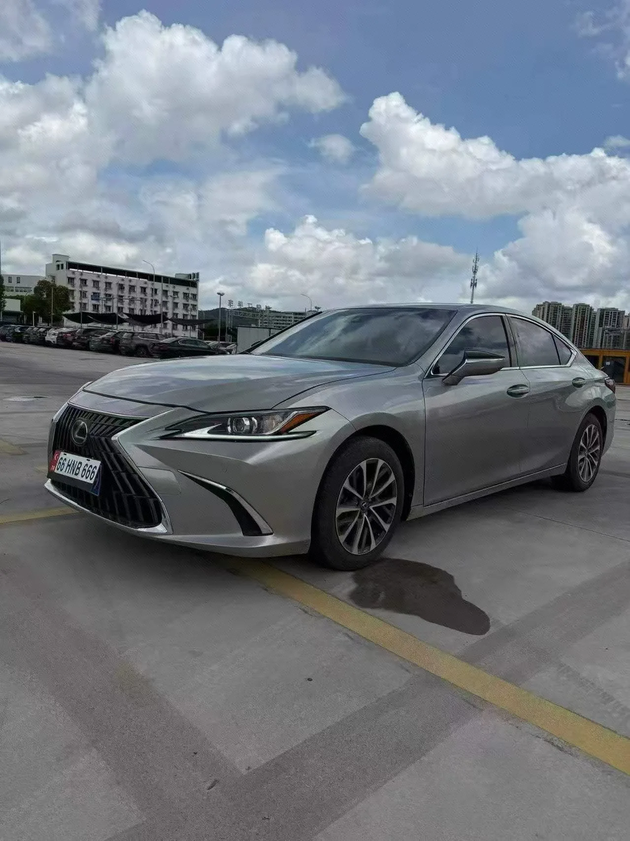 2022 Lexus ES 200 Luxury
