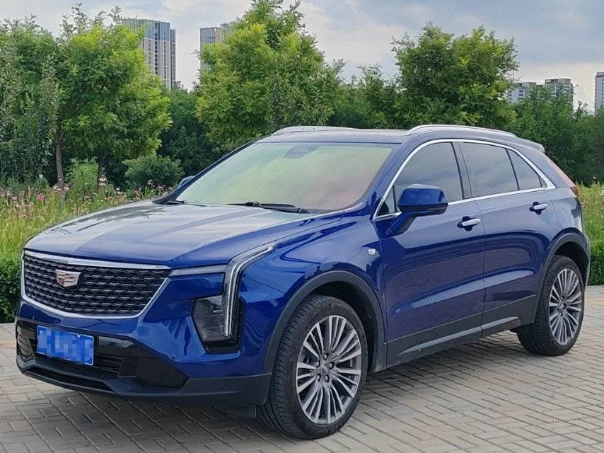 2024 Cadillac XT4 28T FWD Prestige