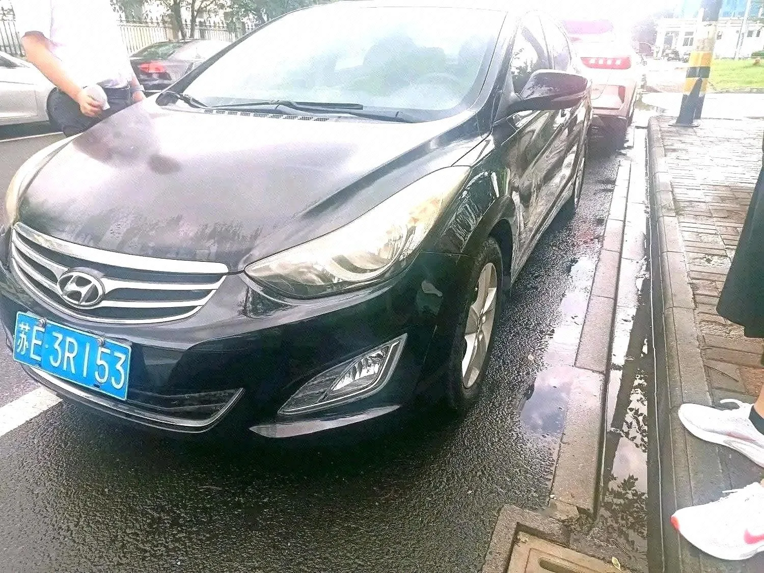 Hyundai Elantra 2012 1.6L Automatic Leading Edition