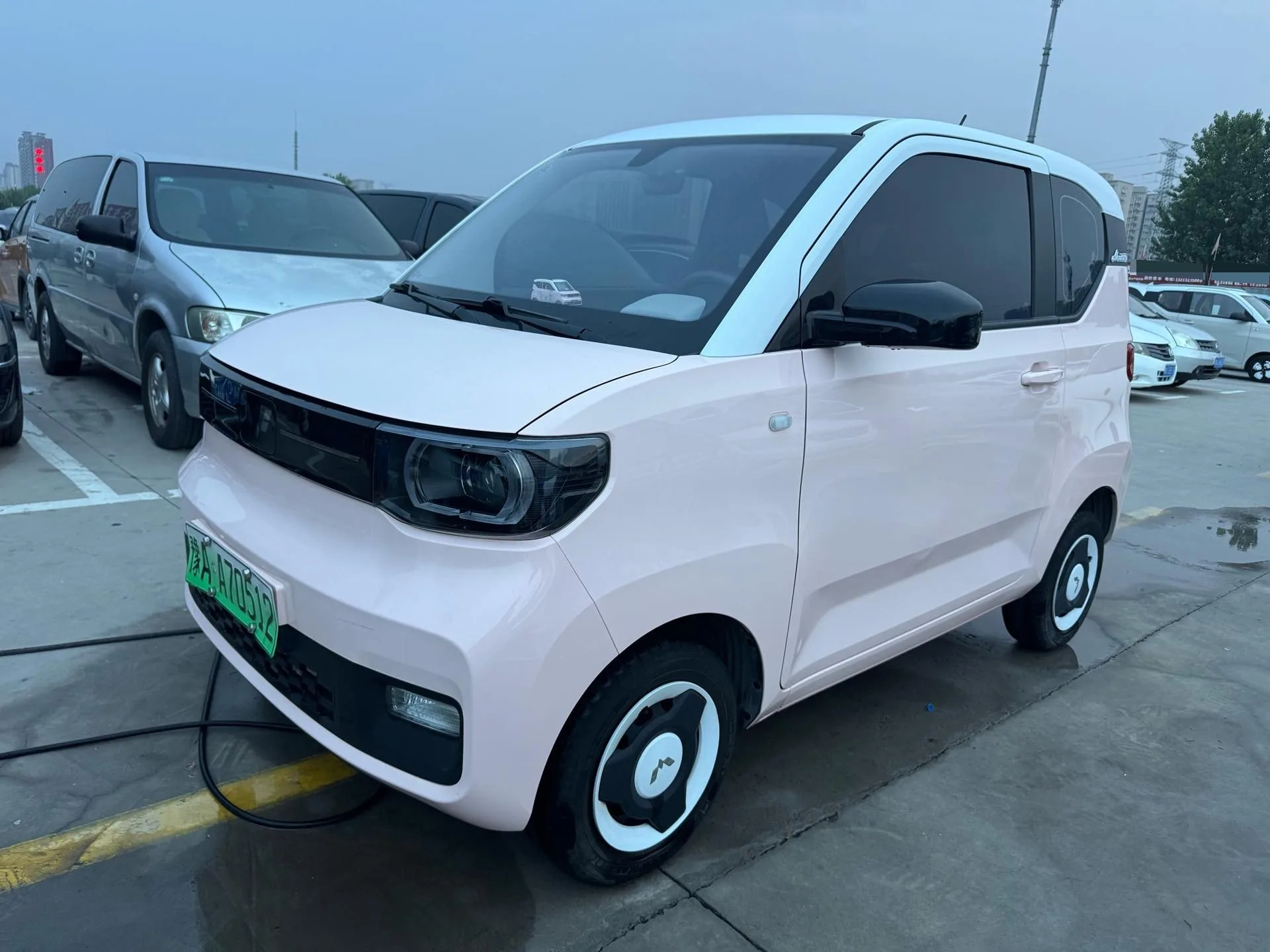 Hongguang MINIEV 2022 Macaron Color Edition, Lithium Iron Phosphate