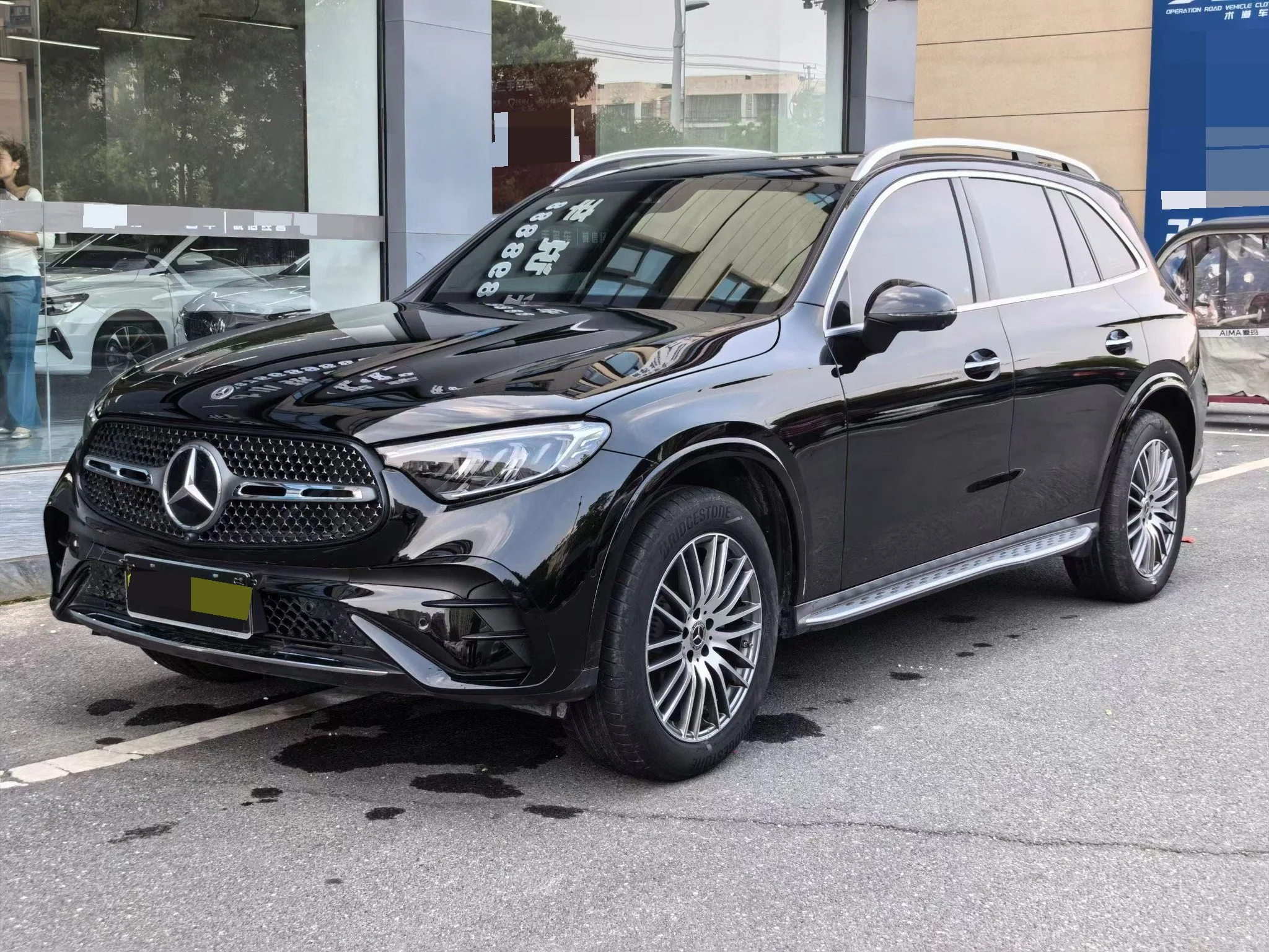 Mercedes-Benz 2024 GLC 300 L 4MATIC 48V 2.0T Dynamic 5-seater (facelift) Automatic