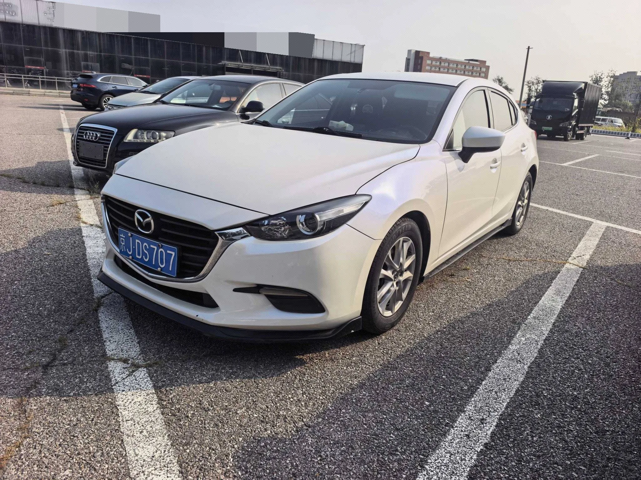 2017 Mazda3 Axela Hatchback 1.5L Automatic Comfort Edition, China V Emission Standard