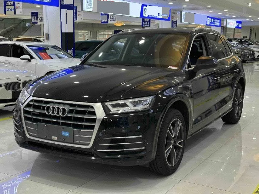 Audi Q5L 2018 40 TFSI Luxury Fashion Edition (National V Emission Standard)