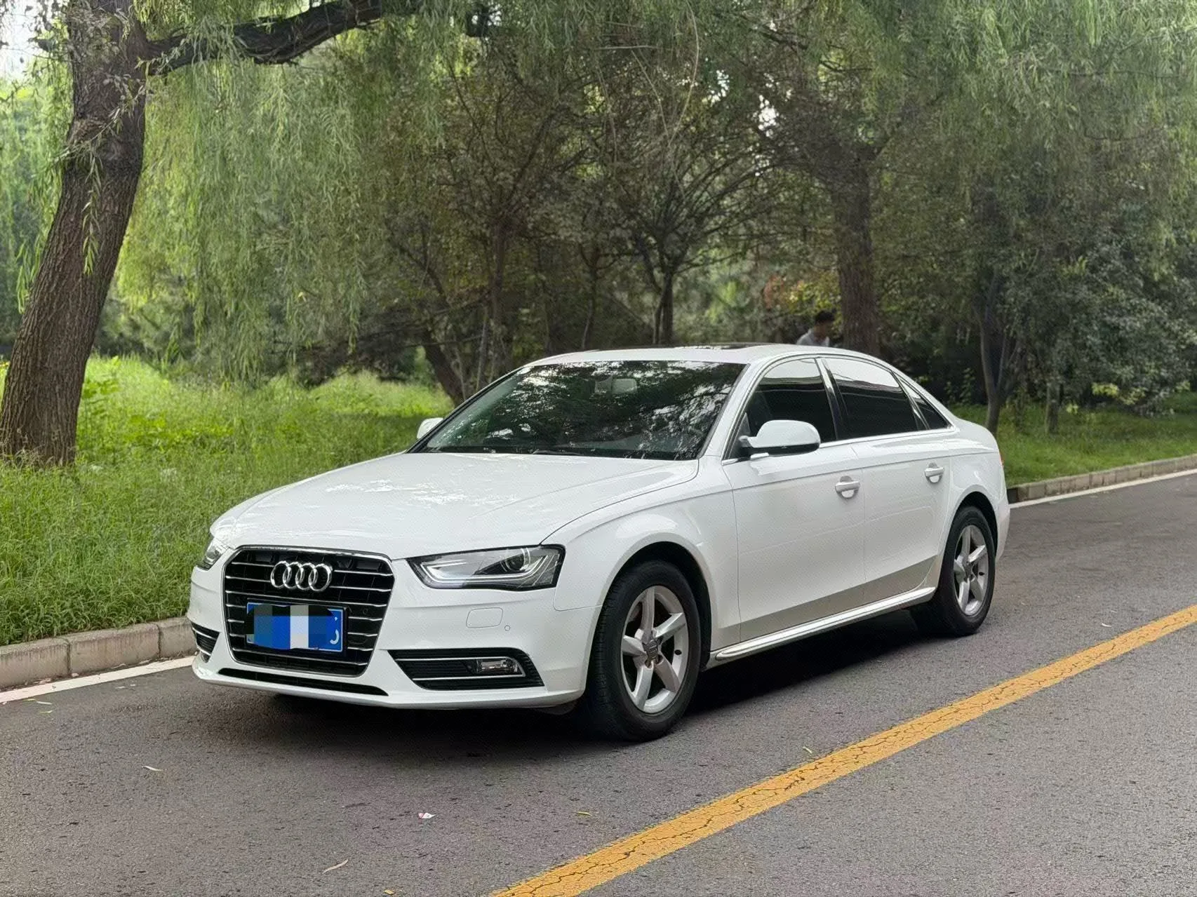 Audi A4L 2015 35 TFSI Automatic Standard Edition