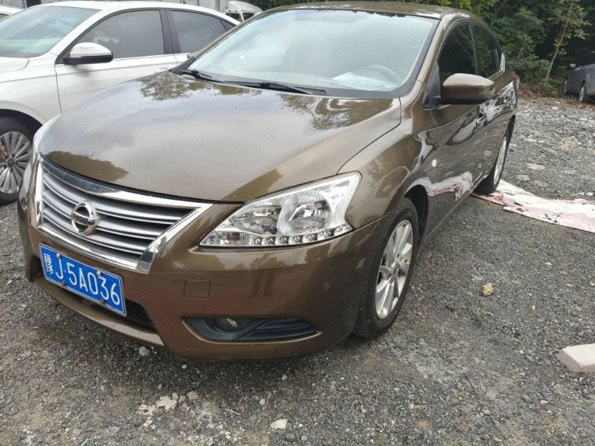 Nissan Sylphy 2014 1.6XV CVT Premium Edition