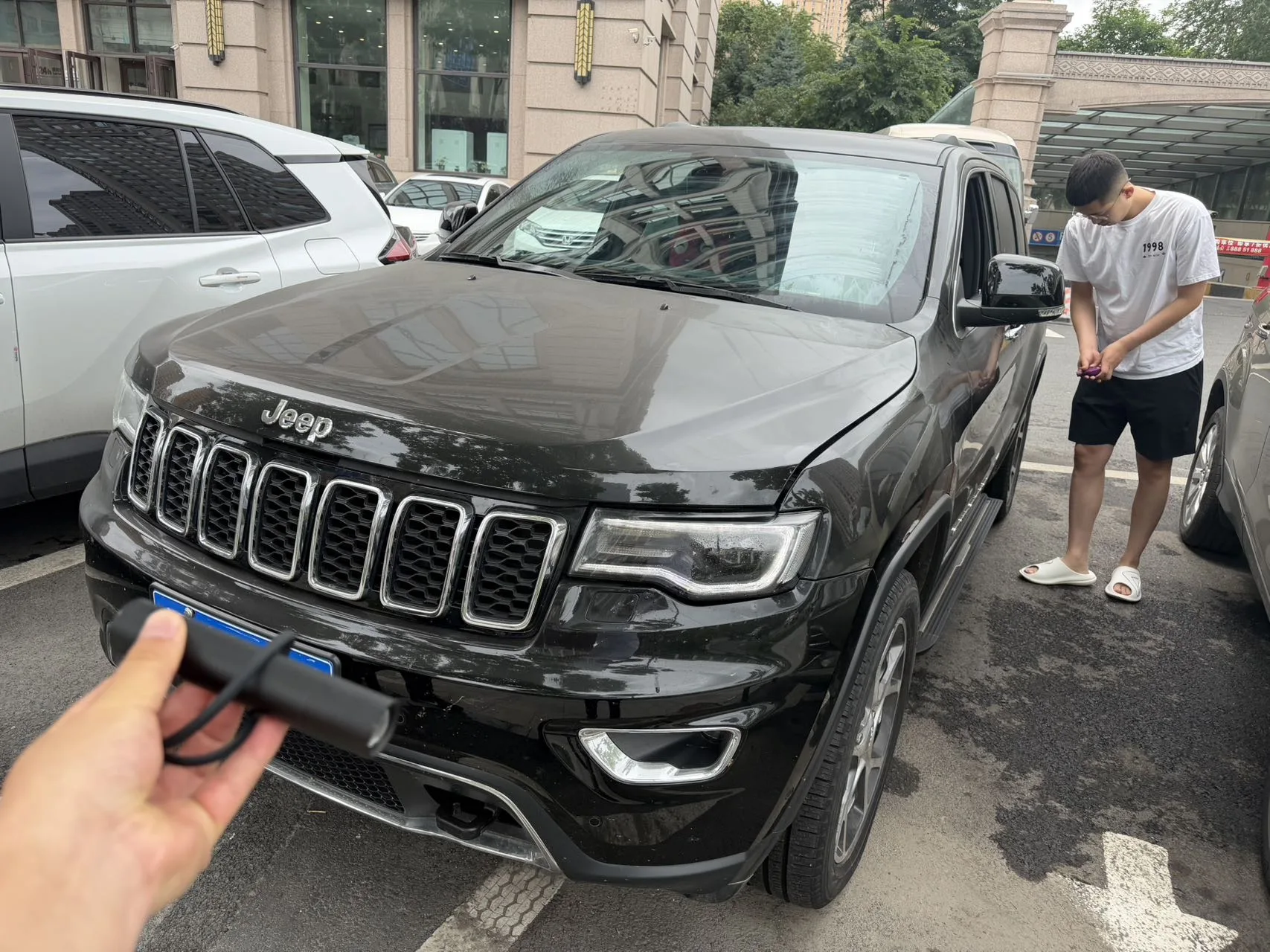 2020 Grand Cherokee (Imported) 3.0L Elite Navigation Edition