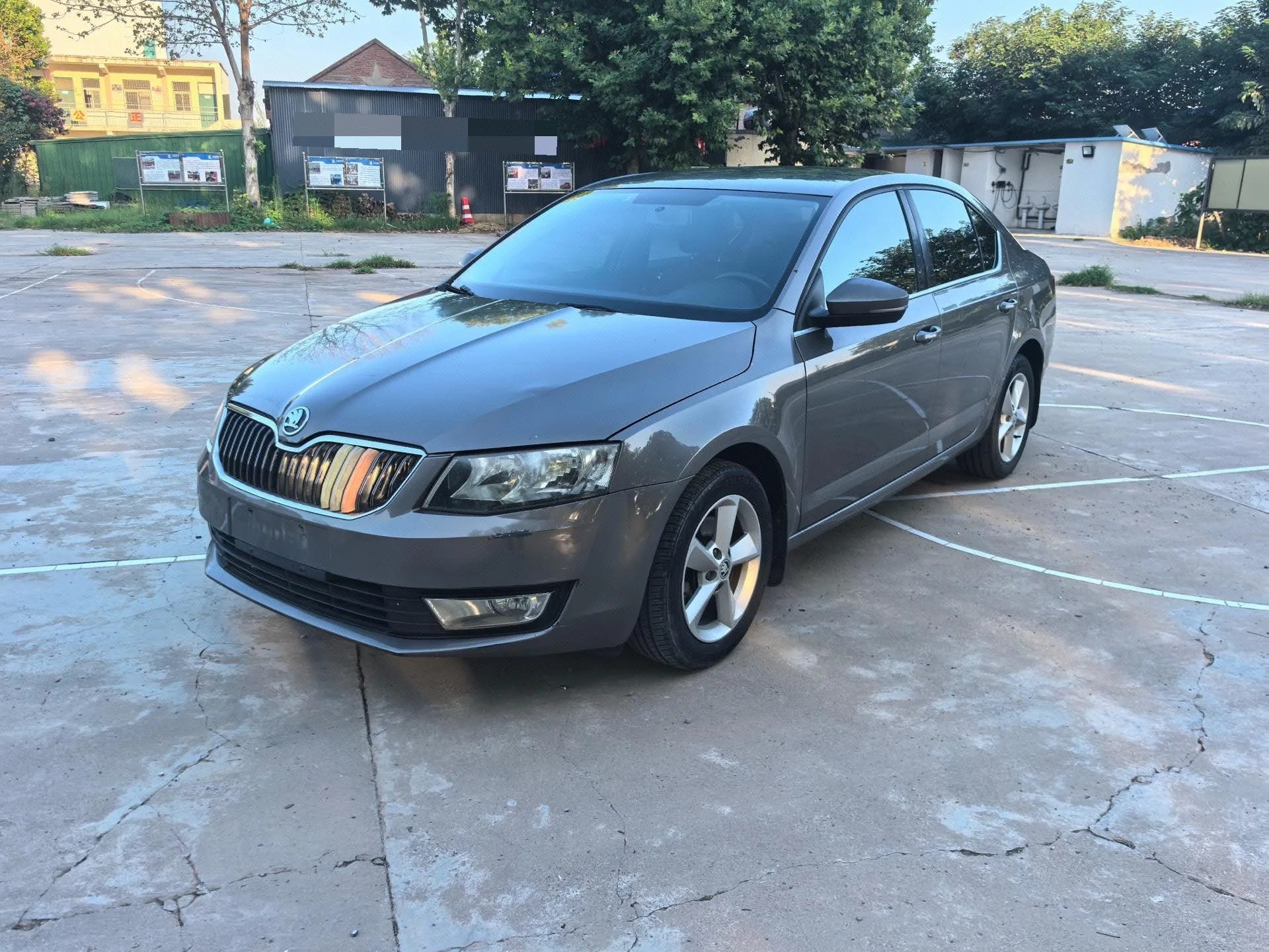 Octavia 2015 1.6L Automatic Elite Edition